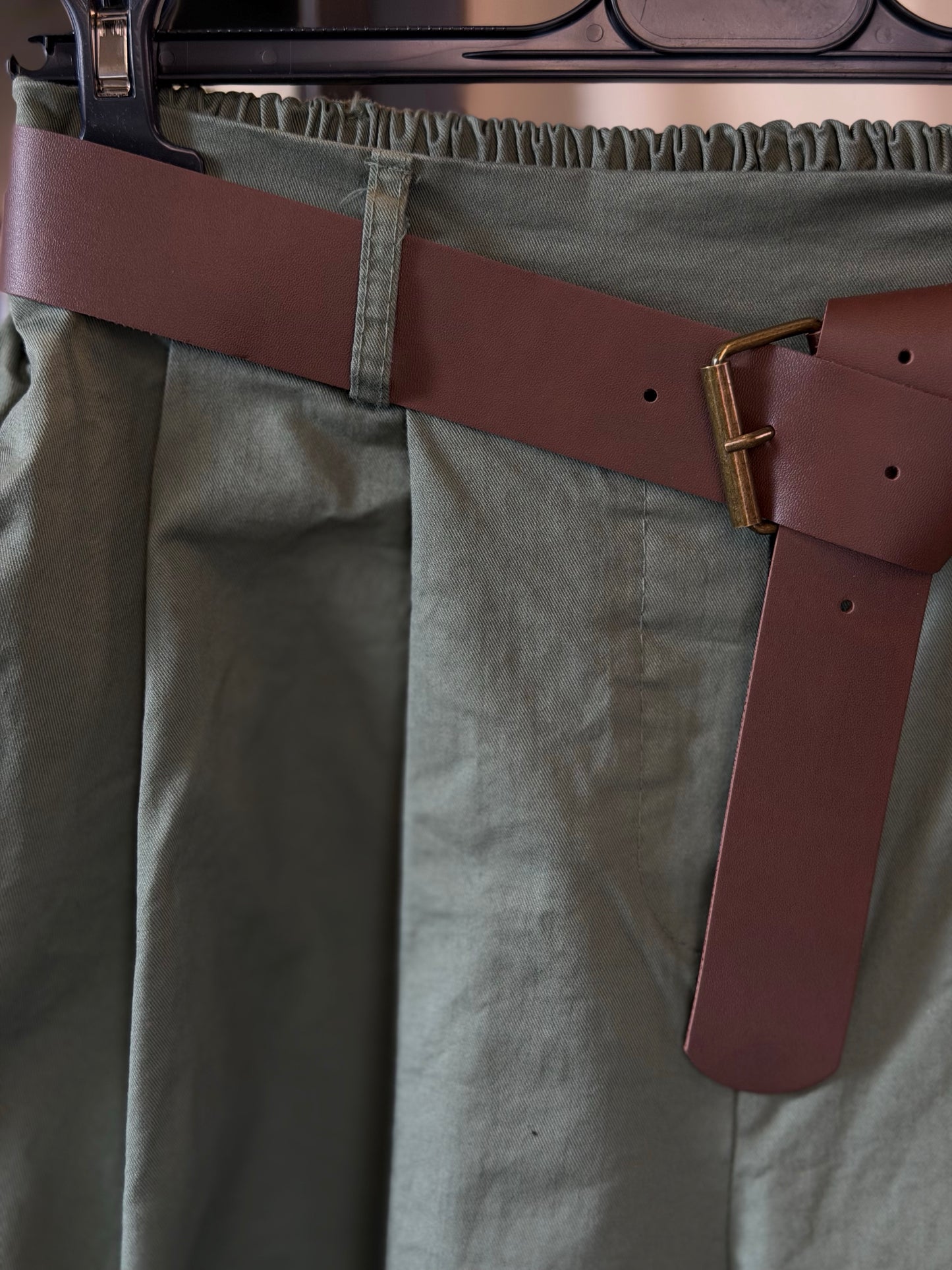 Bermuda verde militare con cintura in taglia unica 2517