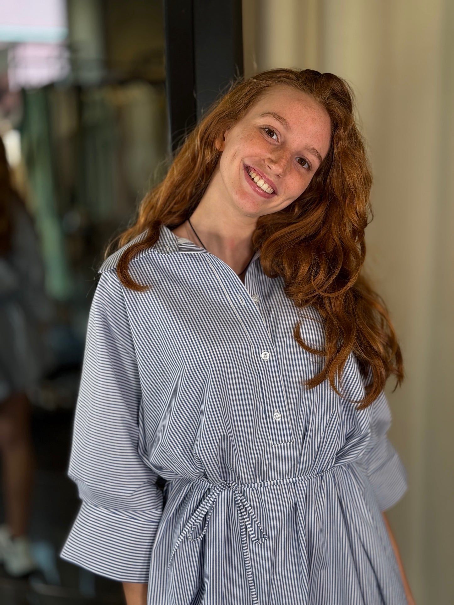 Abito camicia oversize con gonna a palloncino in taglia unica 316