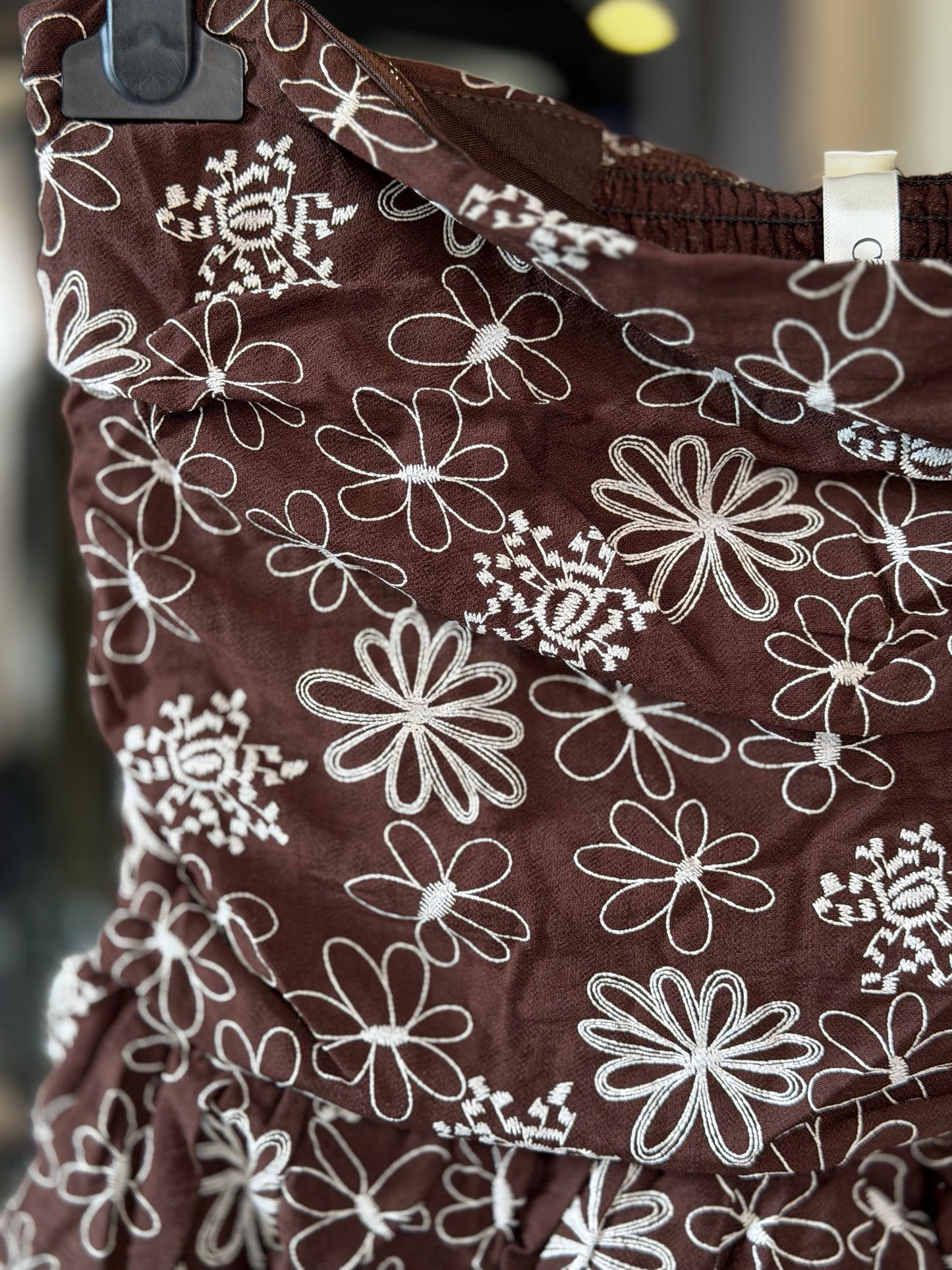 Top marrone ricamato bianco in taglia unica 2482