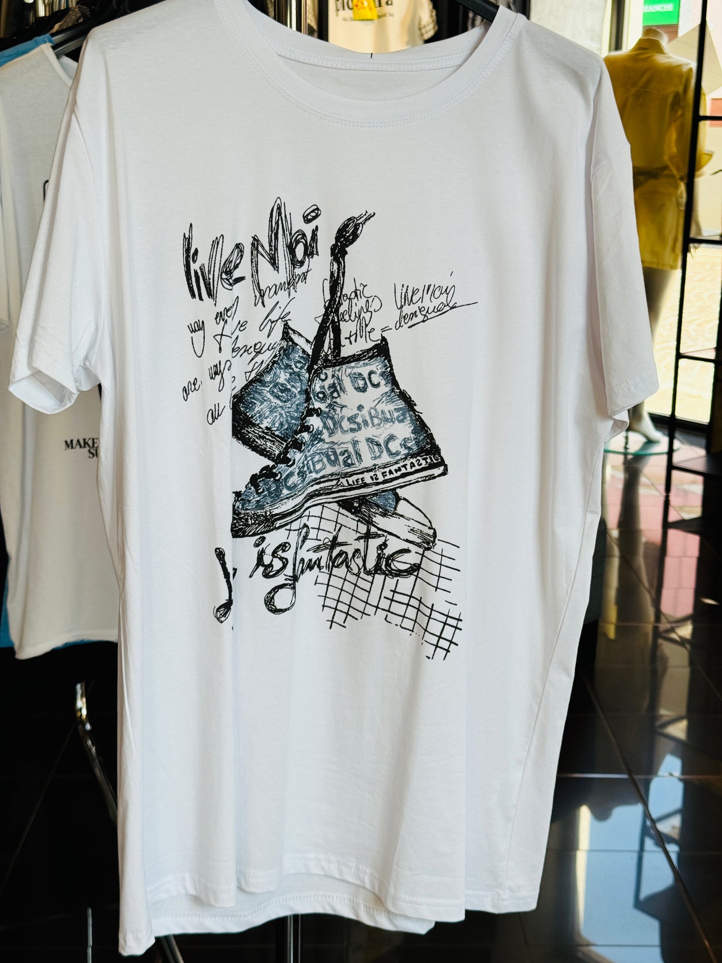 T-shirt bianca con stampa