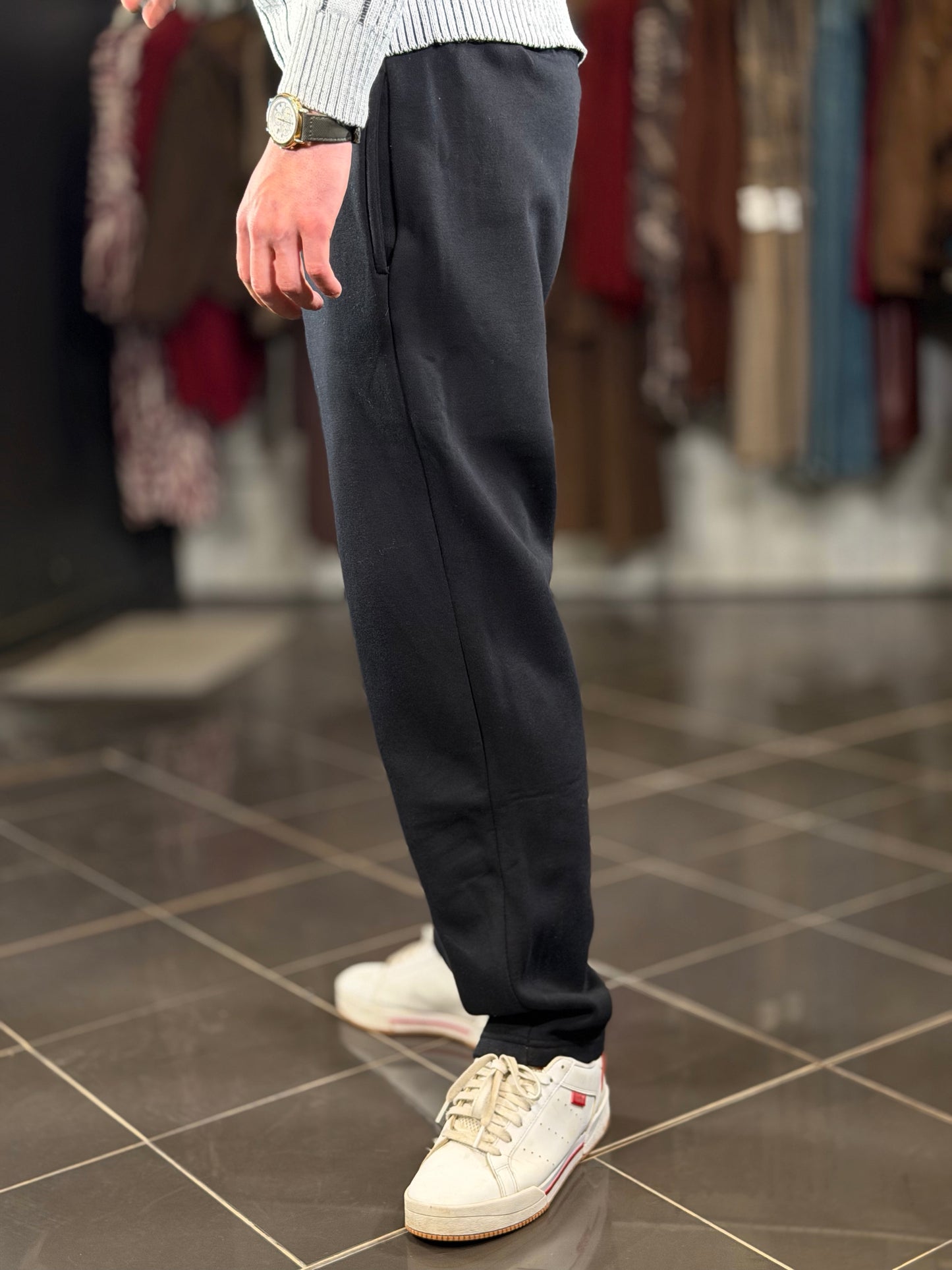 Pantalone tuta basico nero 2525