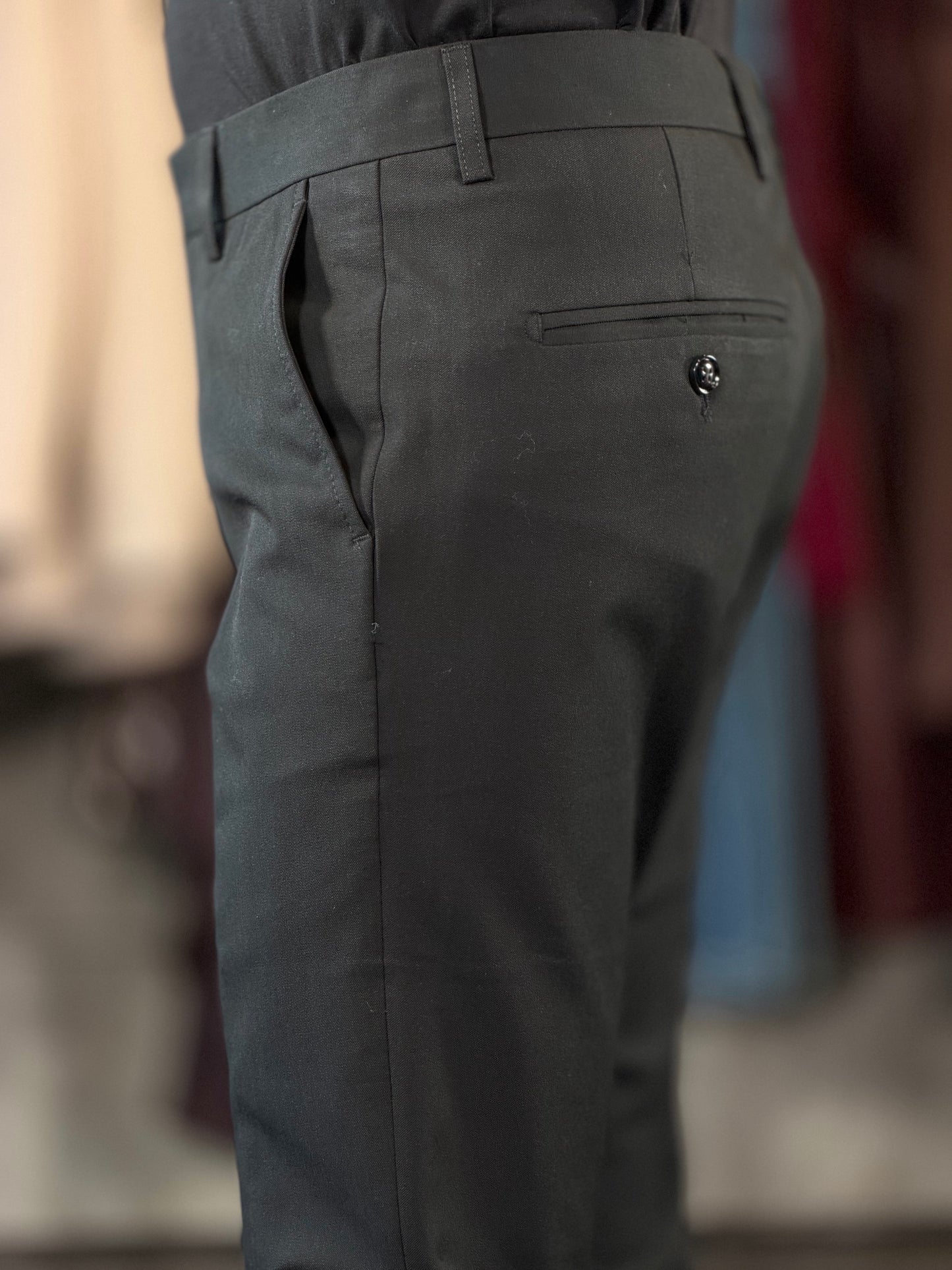 Pantalone classico nero Slim 2485