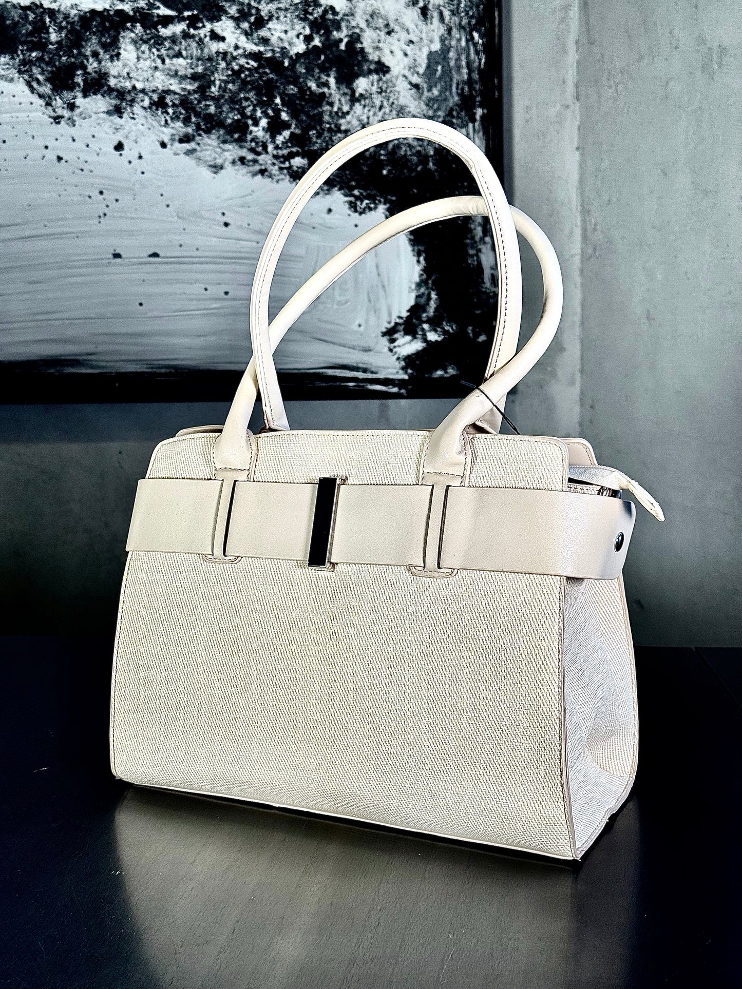 Maxi borsa panna con tracolla all’interno 333