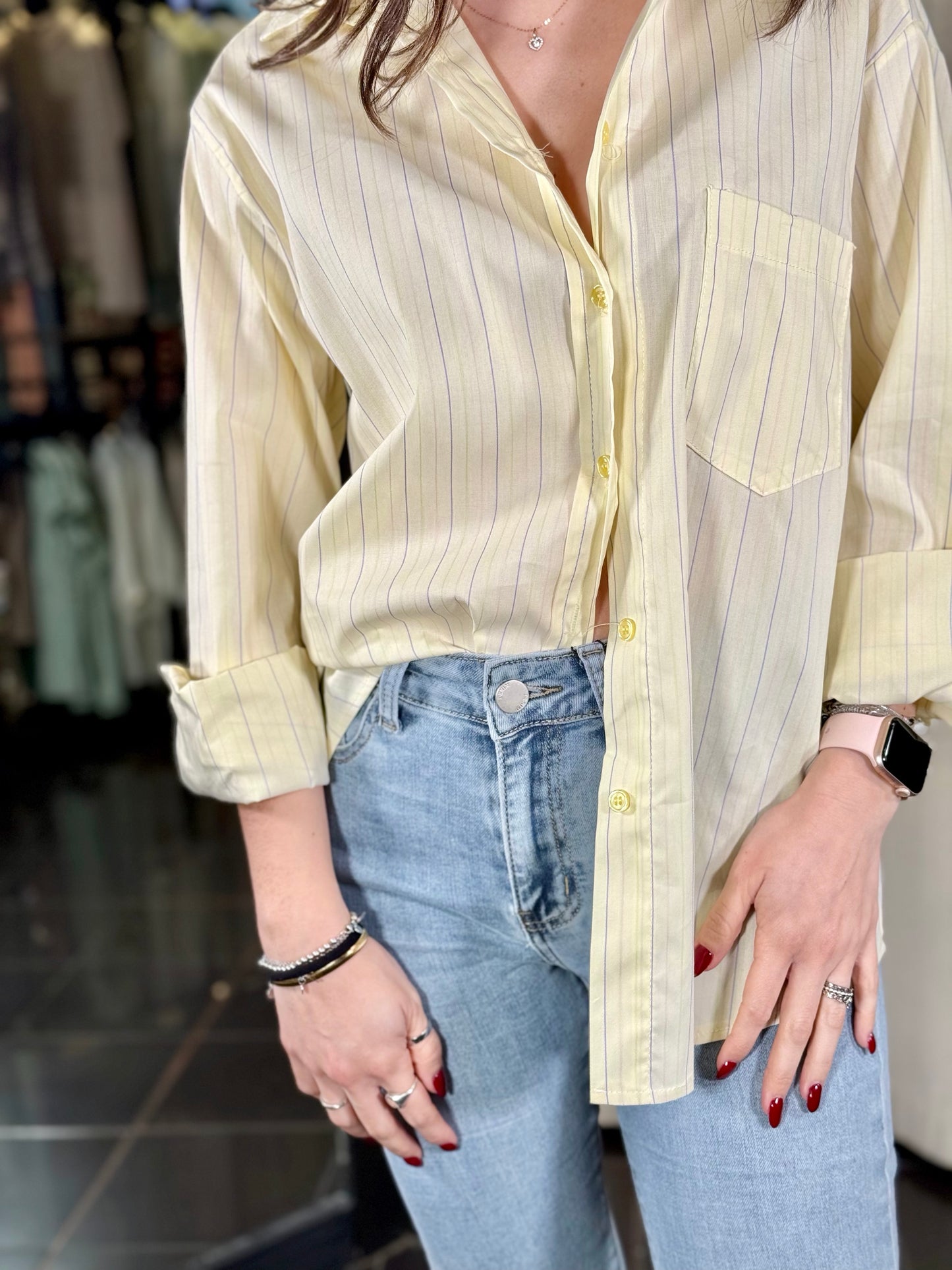 Camicia giallo burro a righe colorate in taglia unica 013