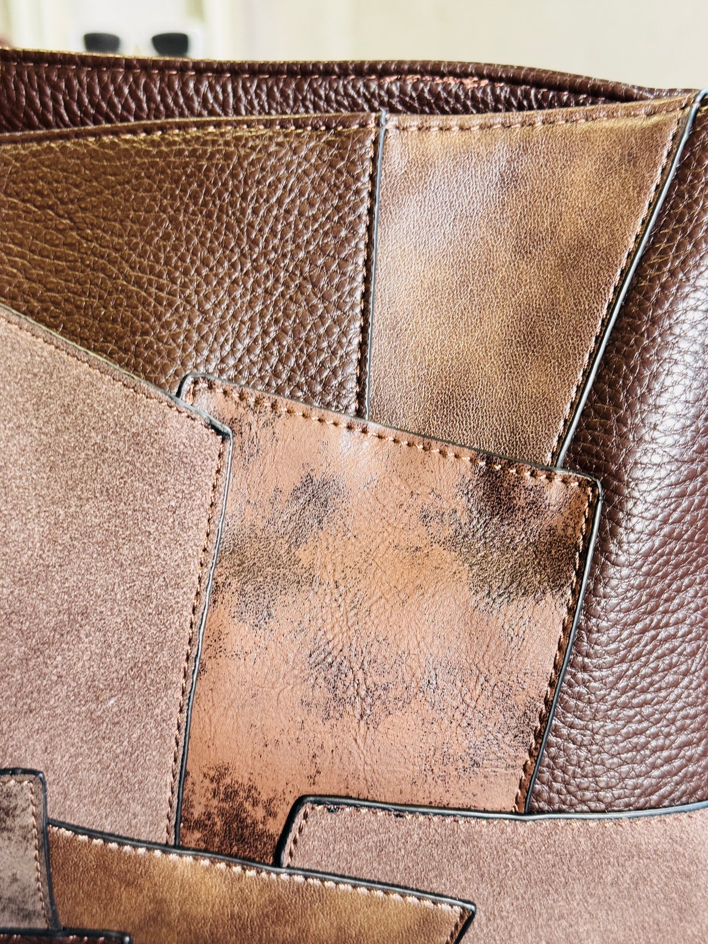 Borsa a cartella in similpelle marrone con tracolla all’interno 2372