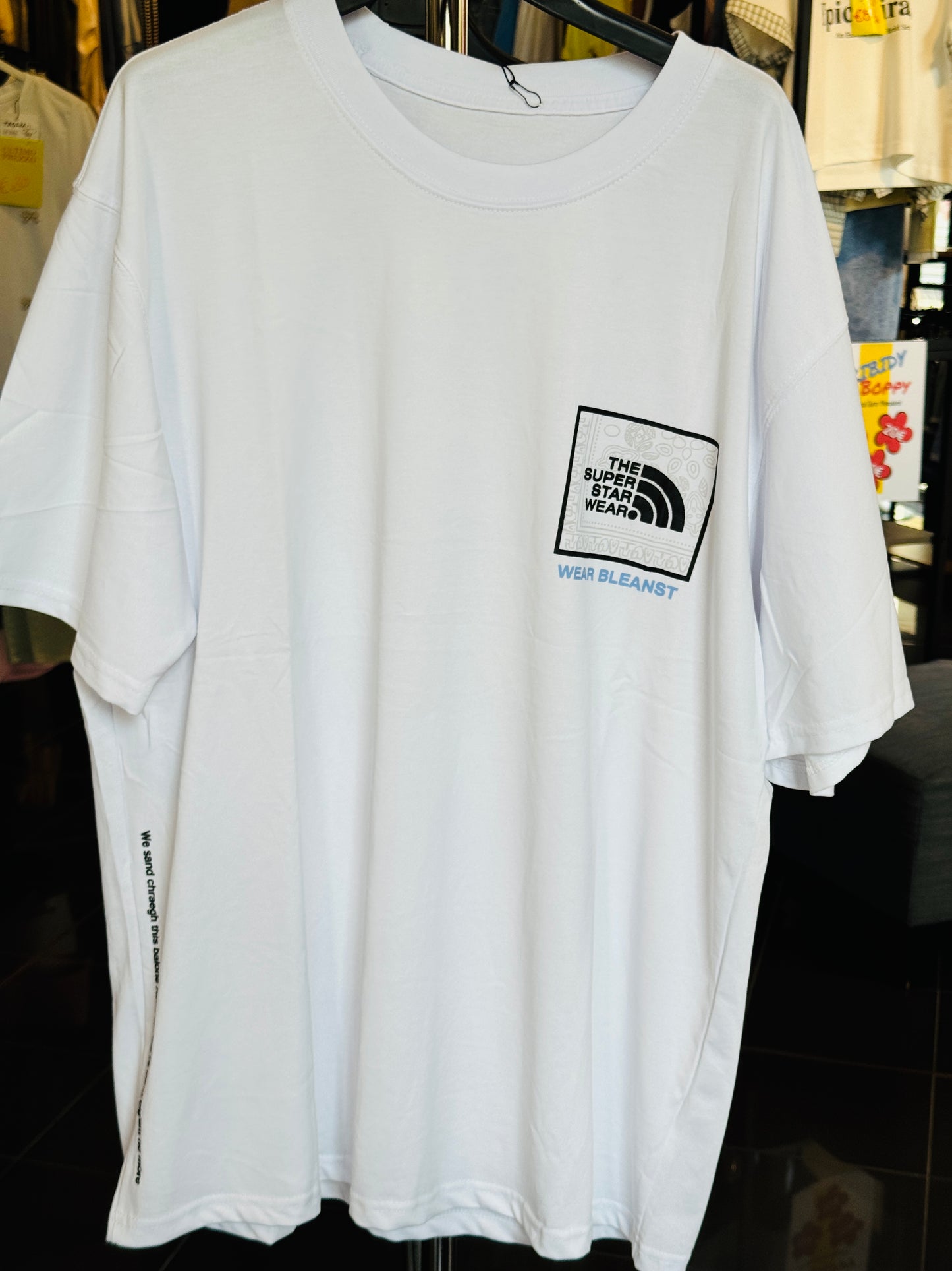 T-shirt oversize con stampa dietro 598A