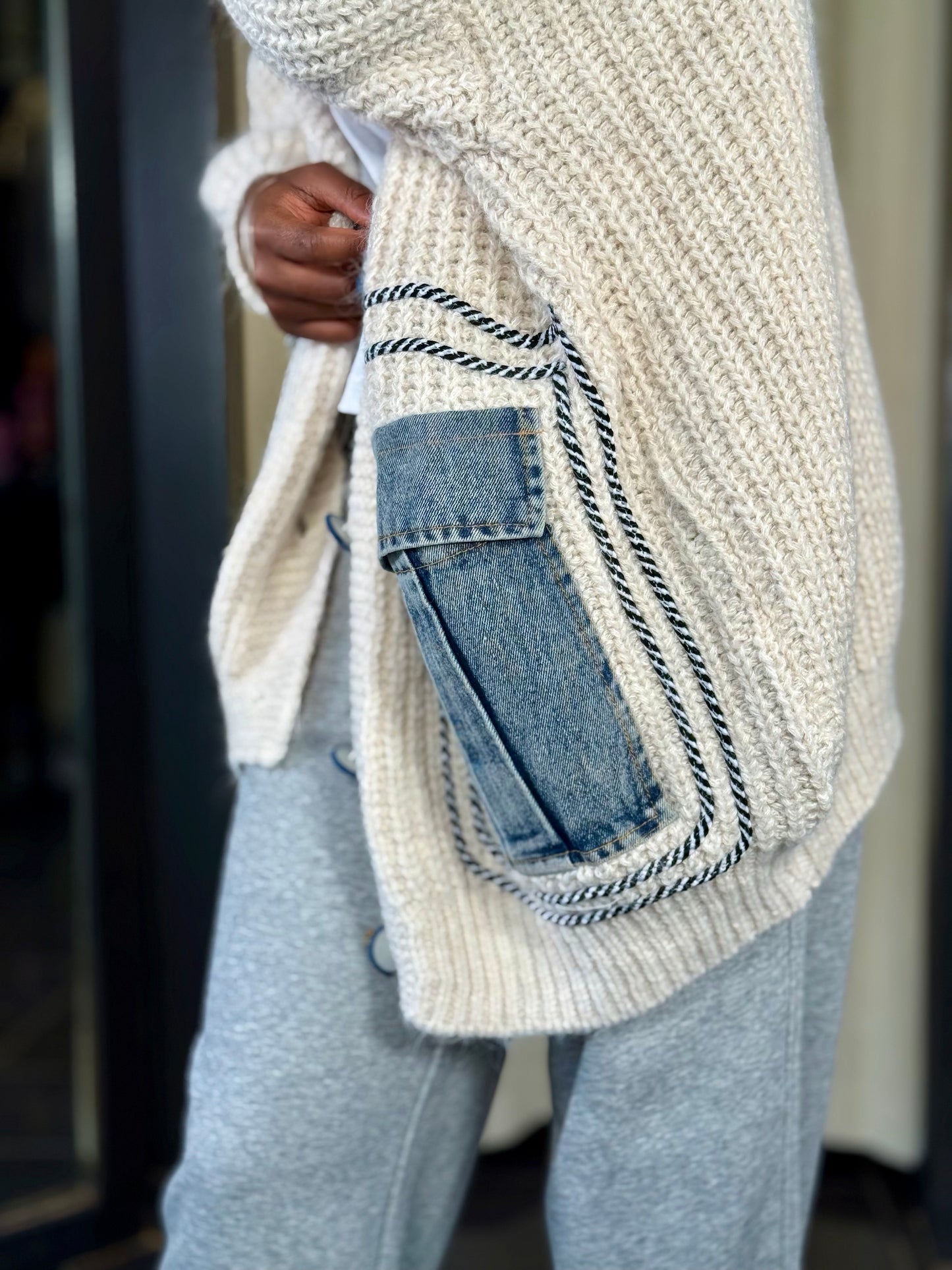 Maxi cardigan oversize panna con tasche in denim in taglia unica 2224