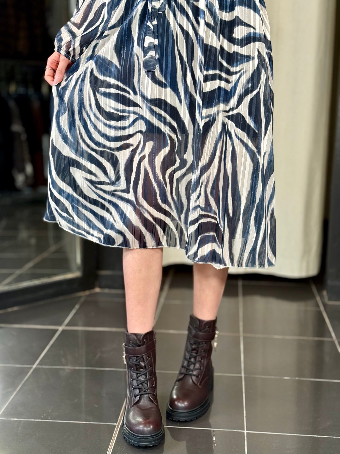 Abito midi con fusciacca blu e scollo a V in taglia unica 2219