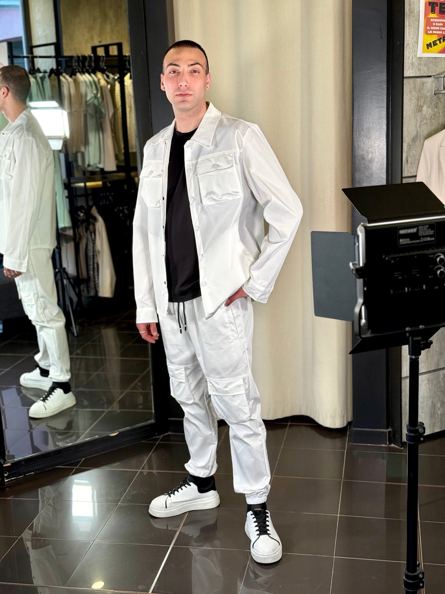 Completo bianco (camicia + pantalone) 092