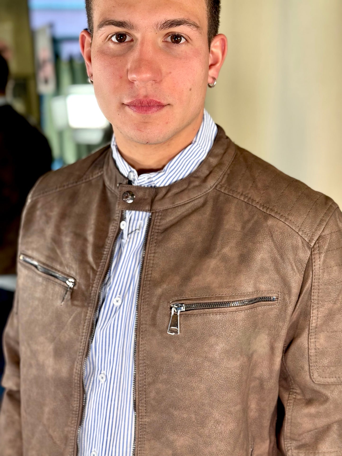 Giubbino in similpelle marrone 085