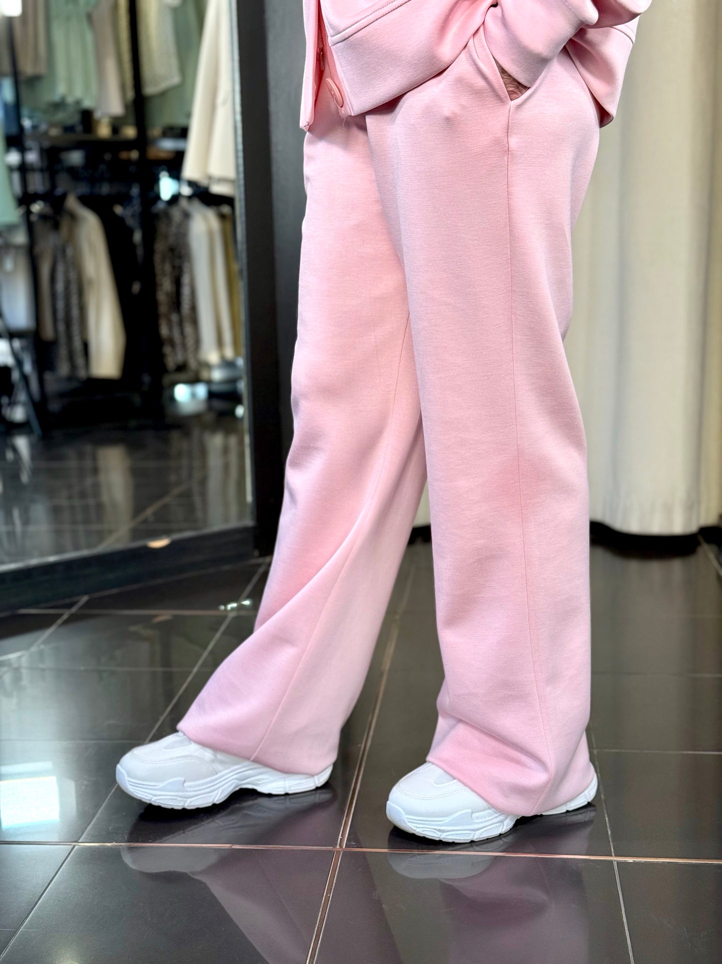 Pantalone tuta rosa a palazzo in taglia unica 202