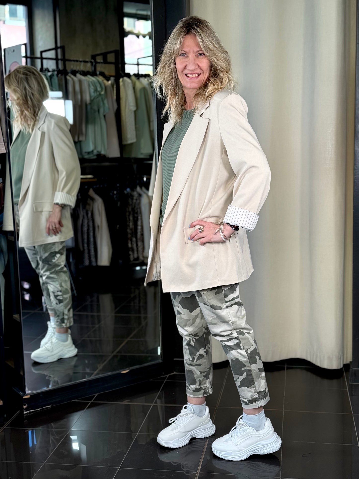 Blazer oversize beige in taglia unica 221