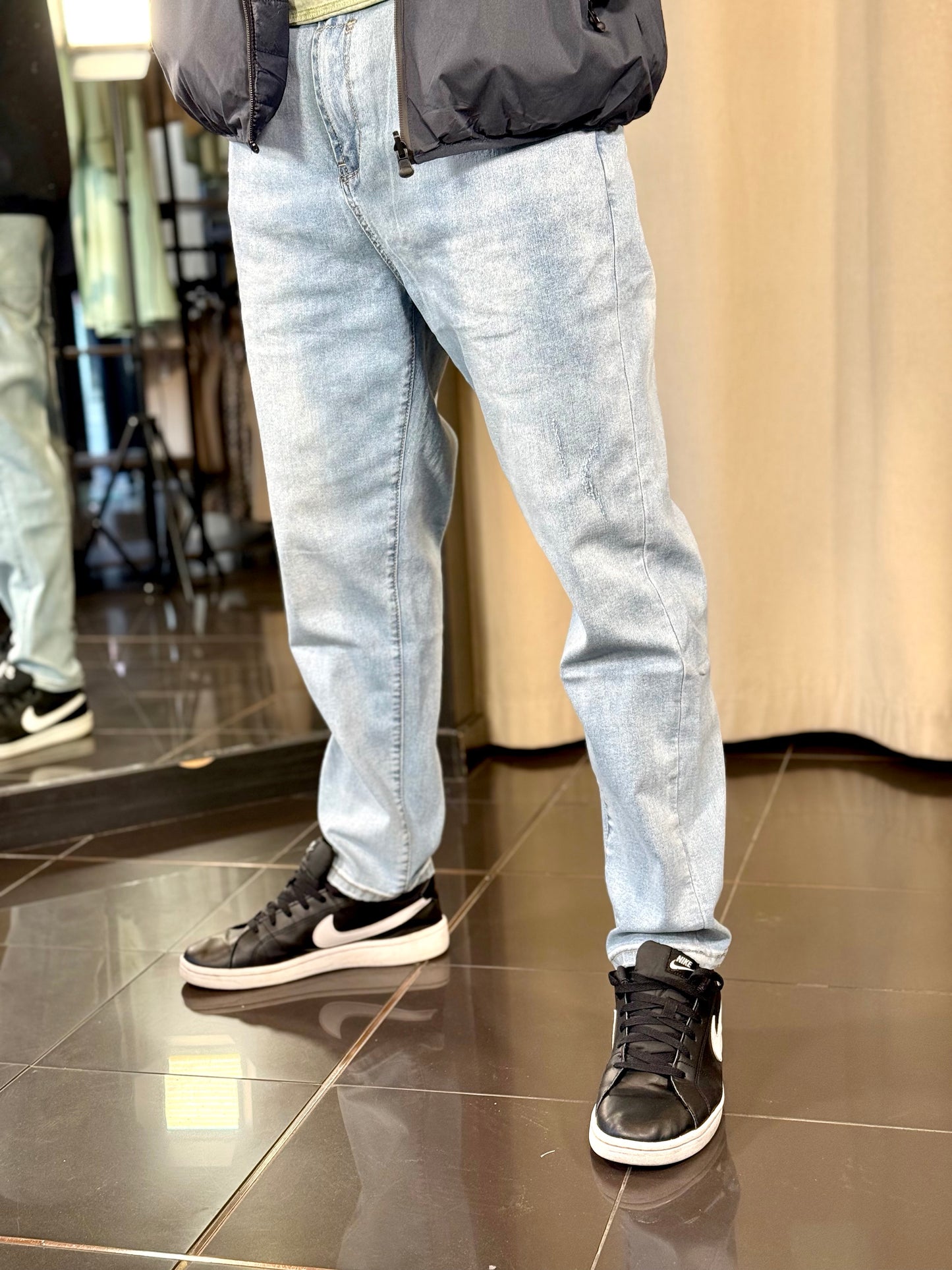 Jeans carrot chiaro 098