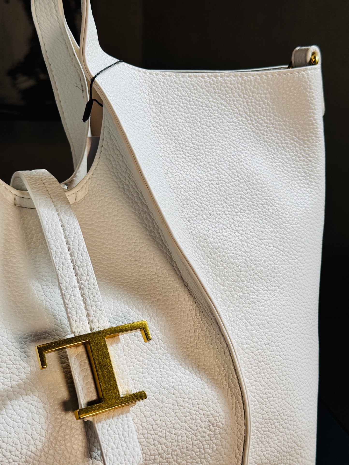 Borsa a spalla con tracolla all’interno bianca in similpelle 270