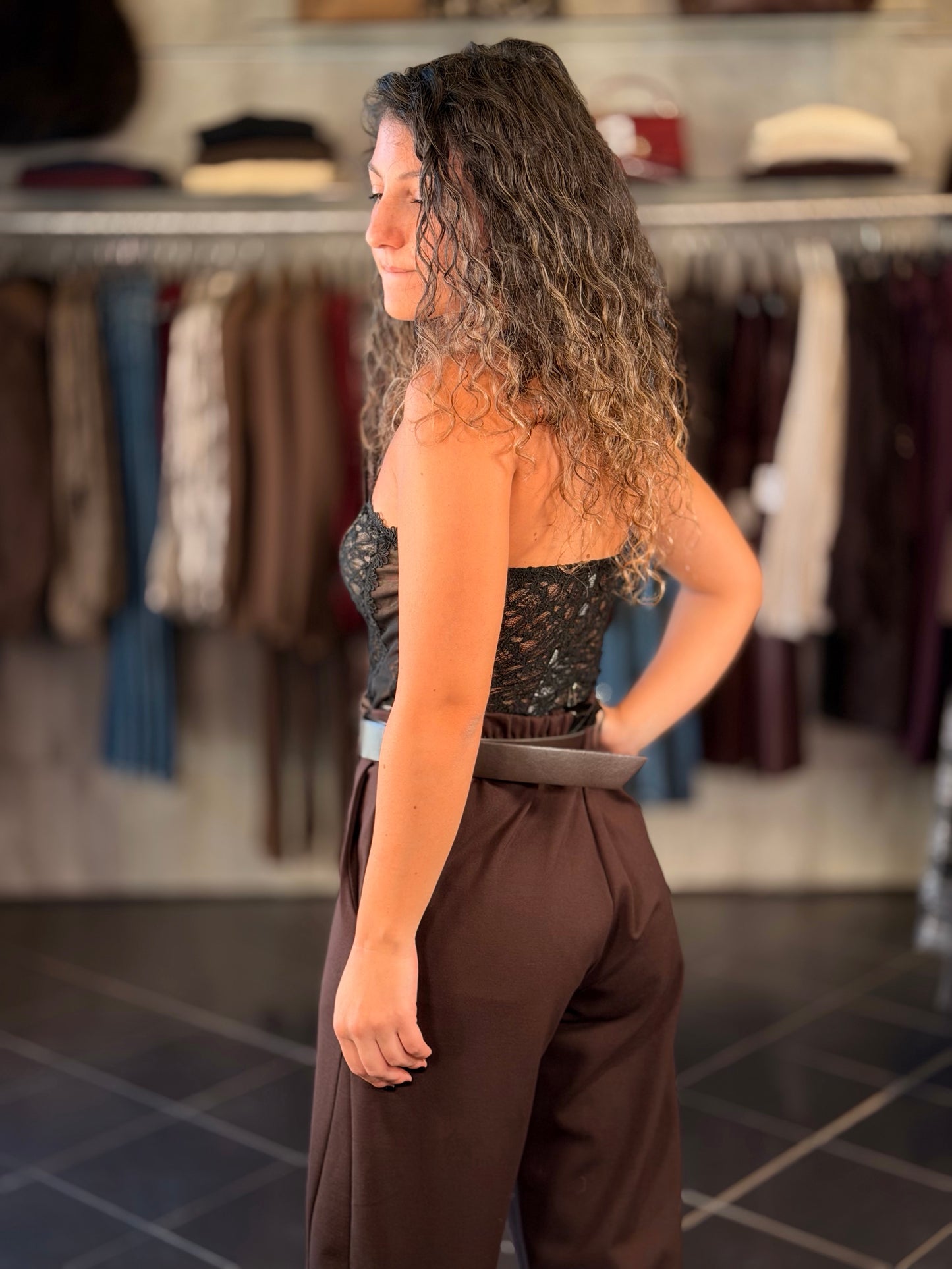 Pantalone Slim marrone con cintura 2403