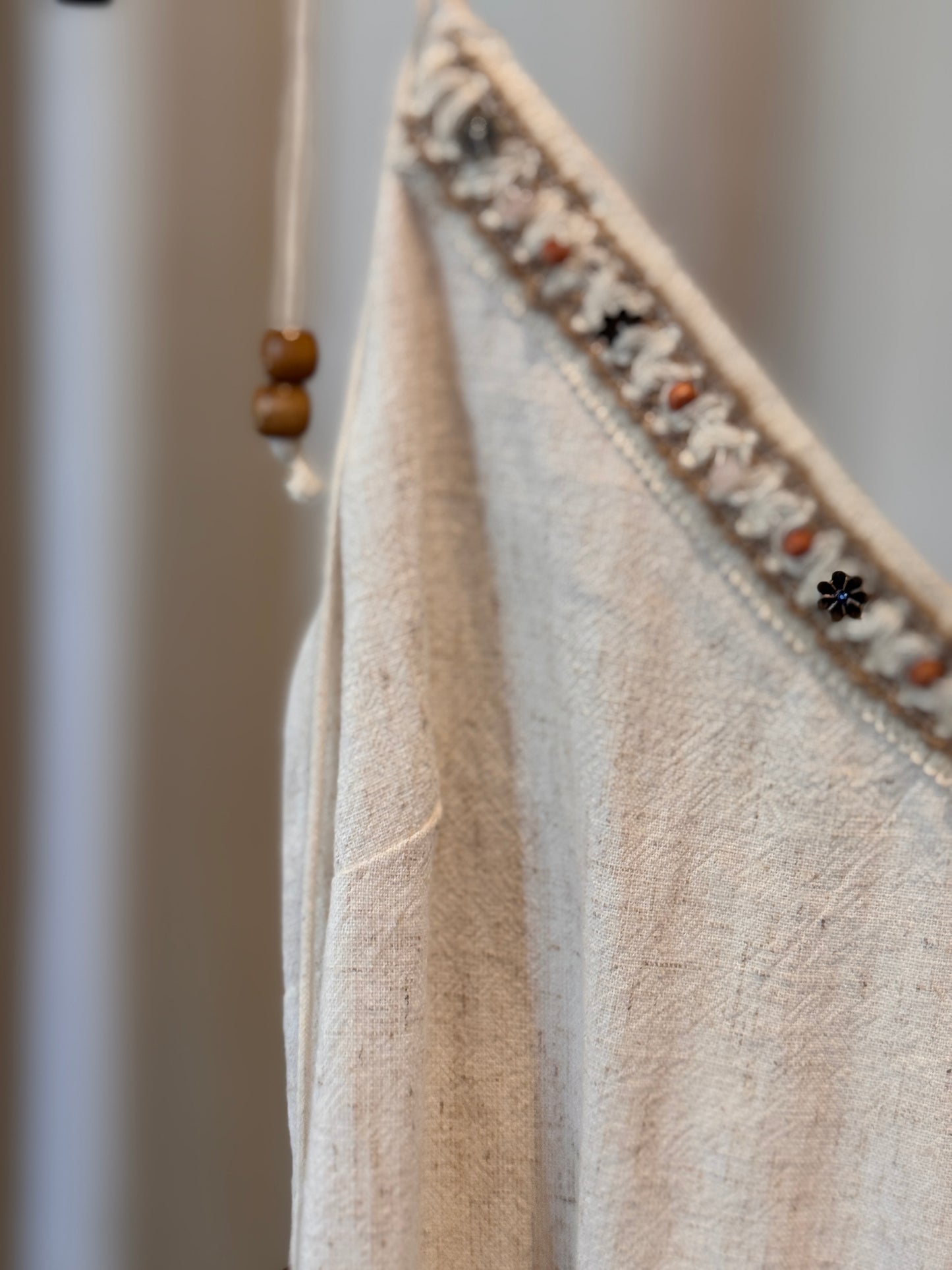 Top sabbia con perline in taglia unica 2728