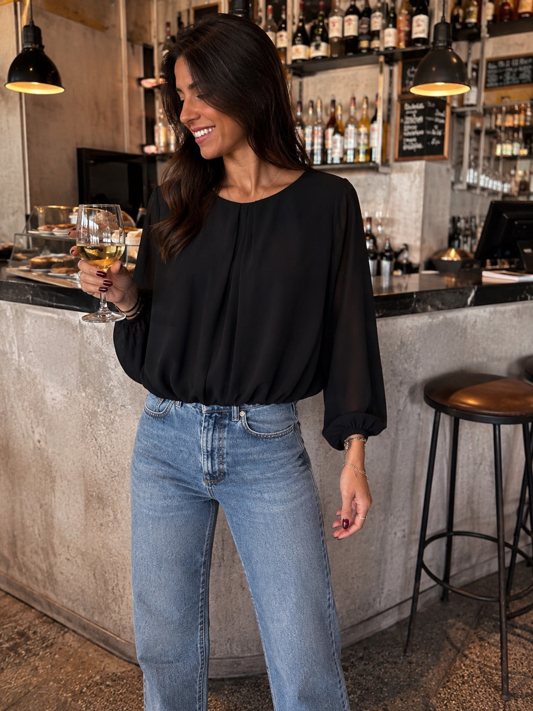 Blusa nera a palloncino in taglia unica