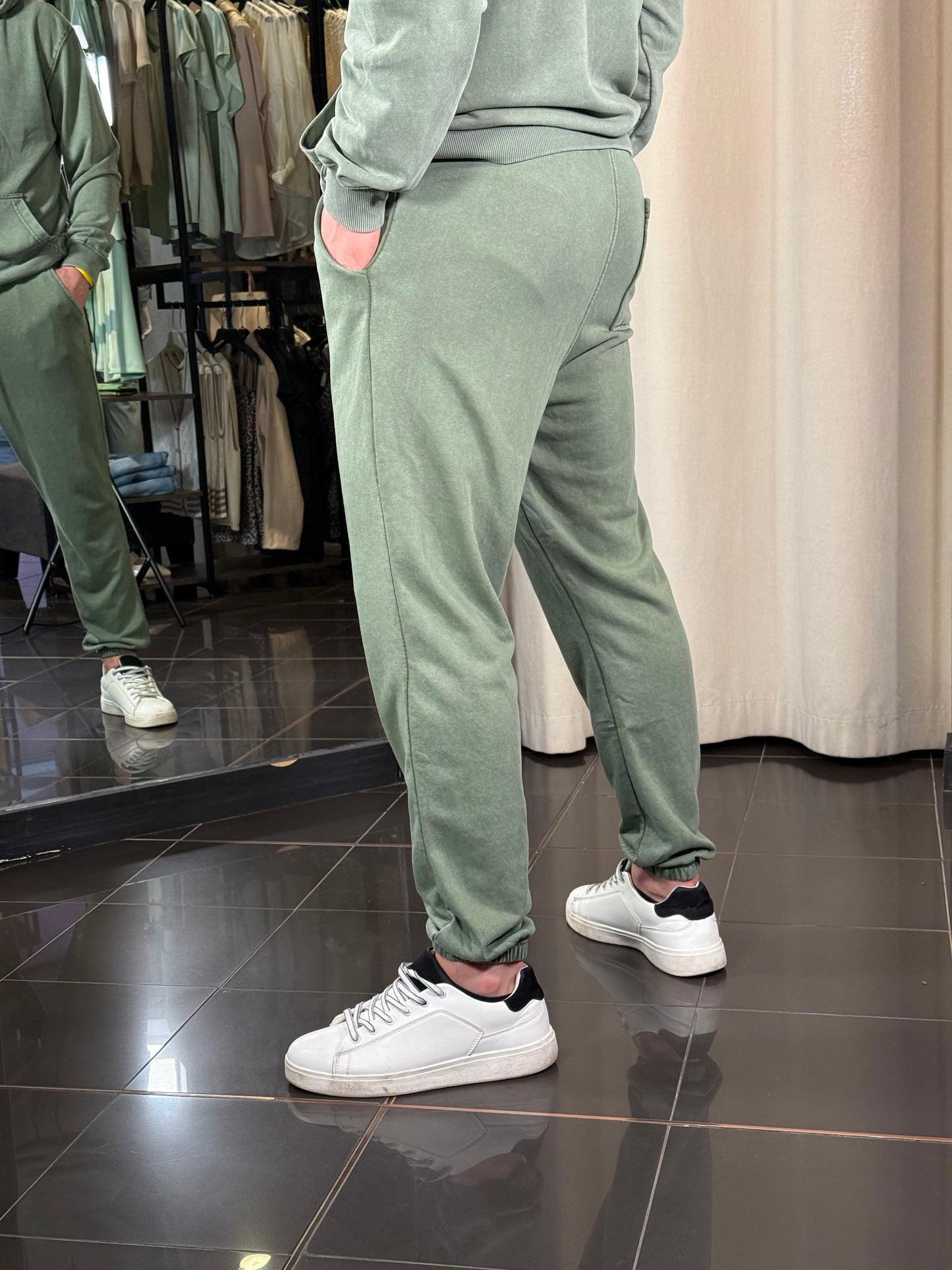 Pantalone tuta verde militare 379