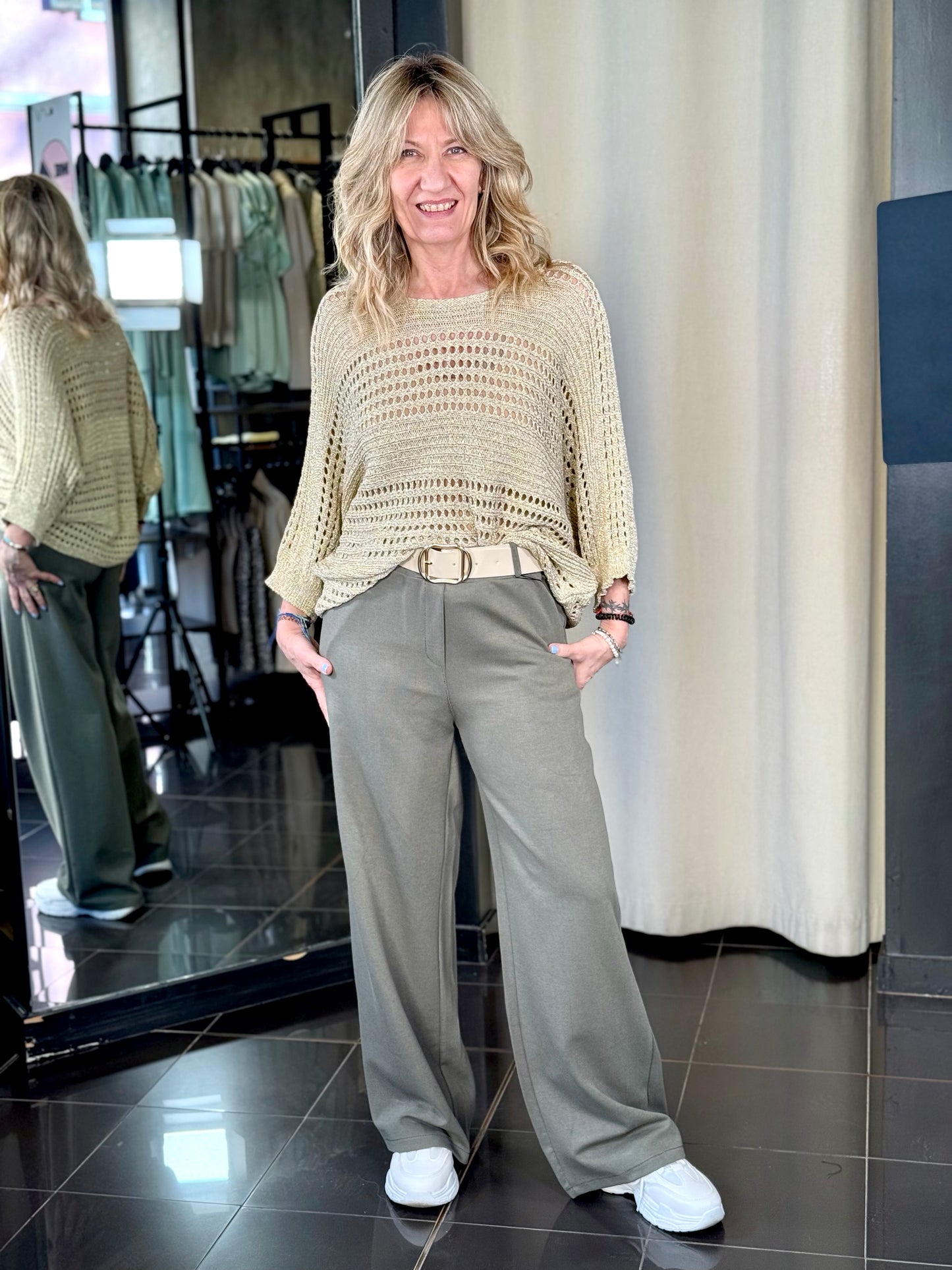 Pantalone verde militare a palazzo con cintura 156