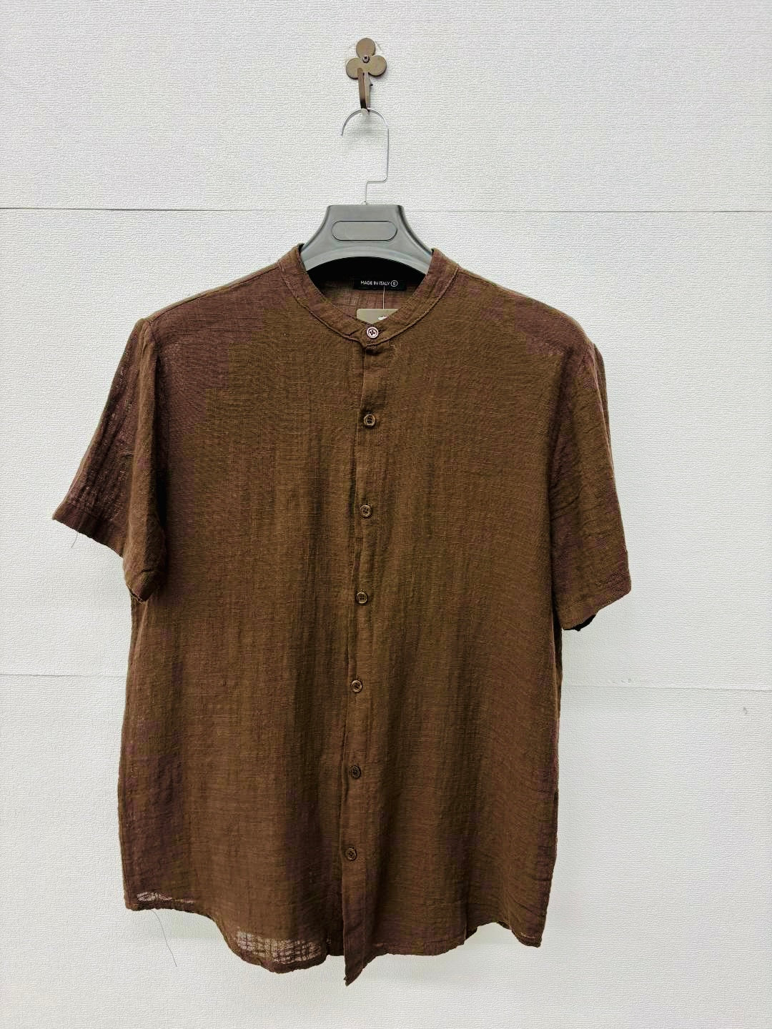 Camicia a maniche corte marrone collo alla coreana 2773