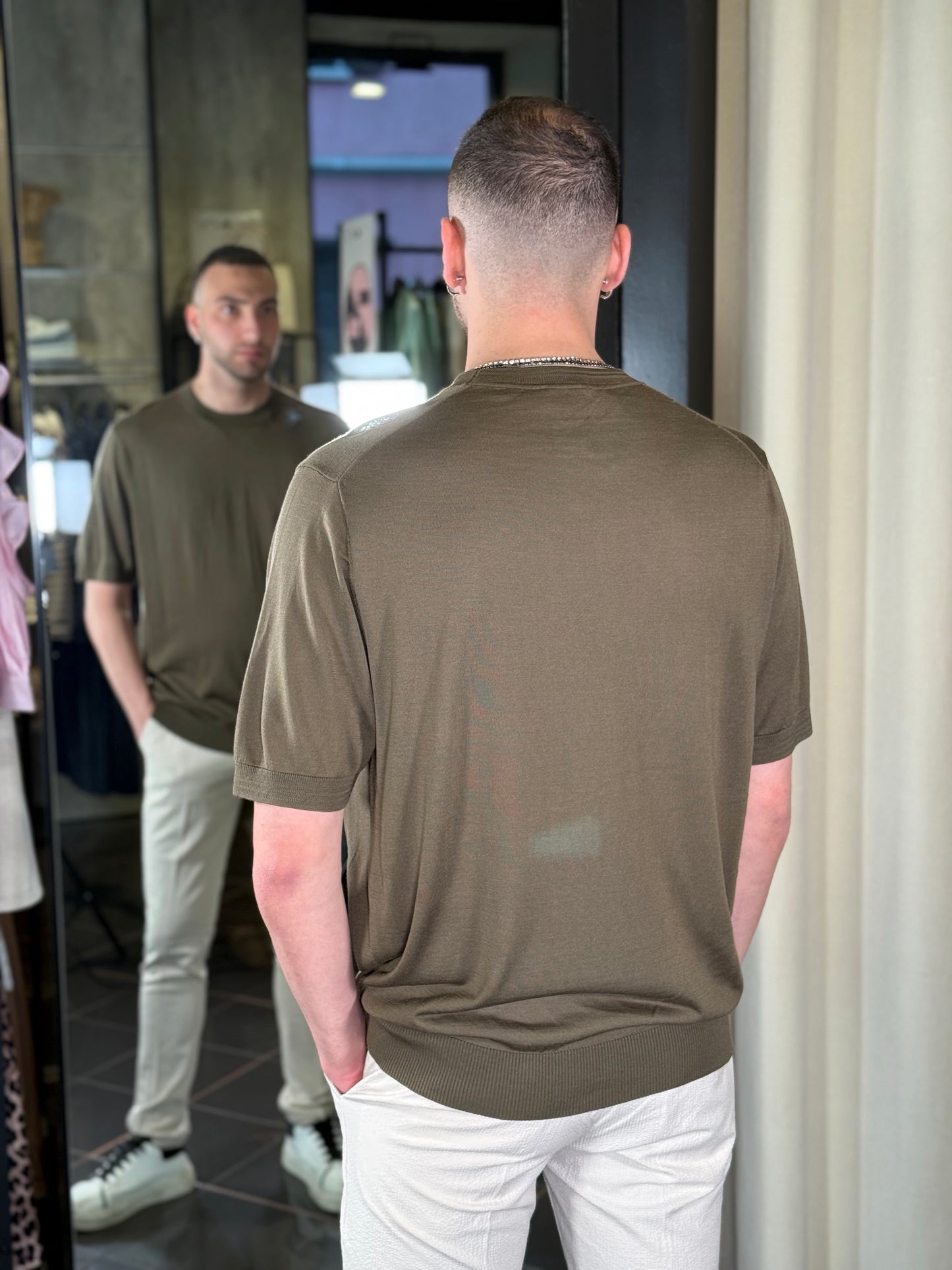 T-shirt verde militare in maglina oversize 431