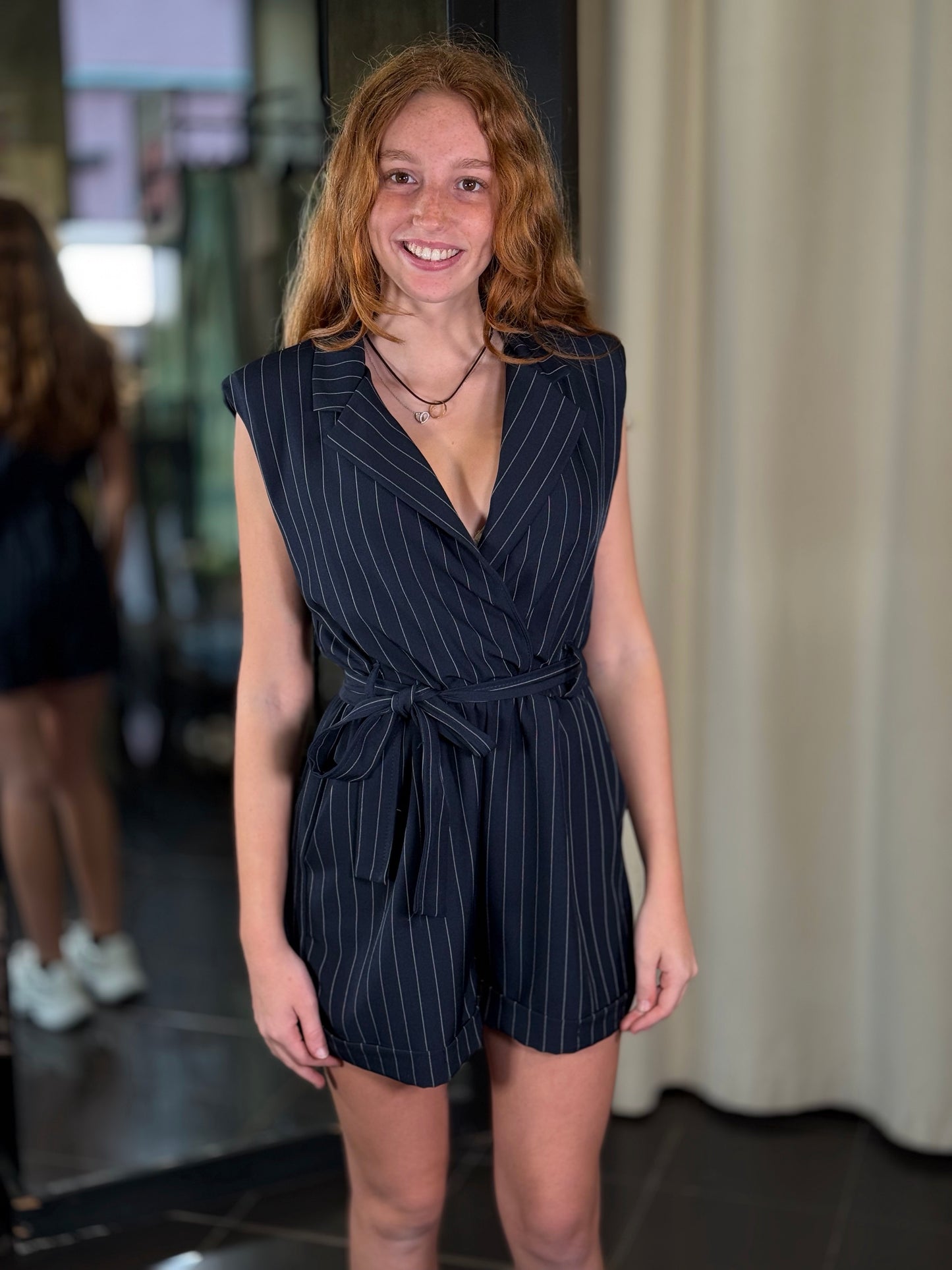 Tutina blu effetto gessato con fusciacca in taglia unica 446