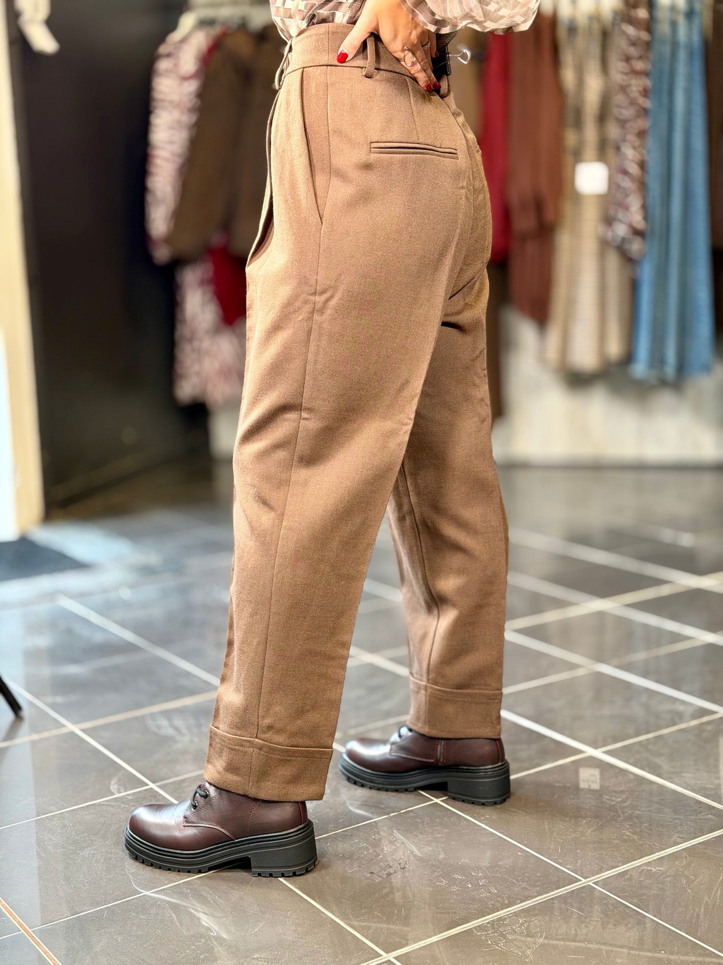 Pantalone dritto marrone 2280