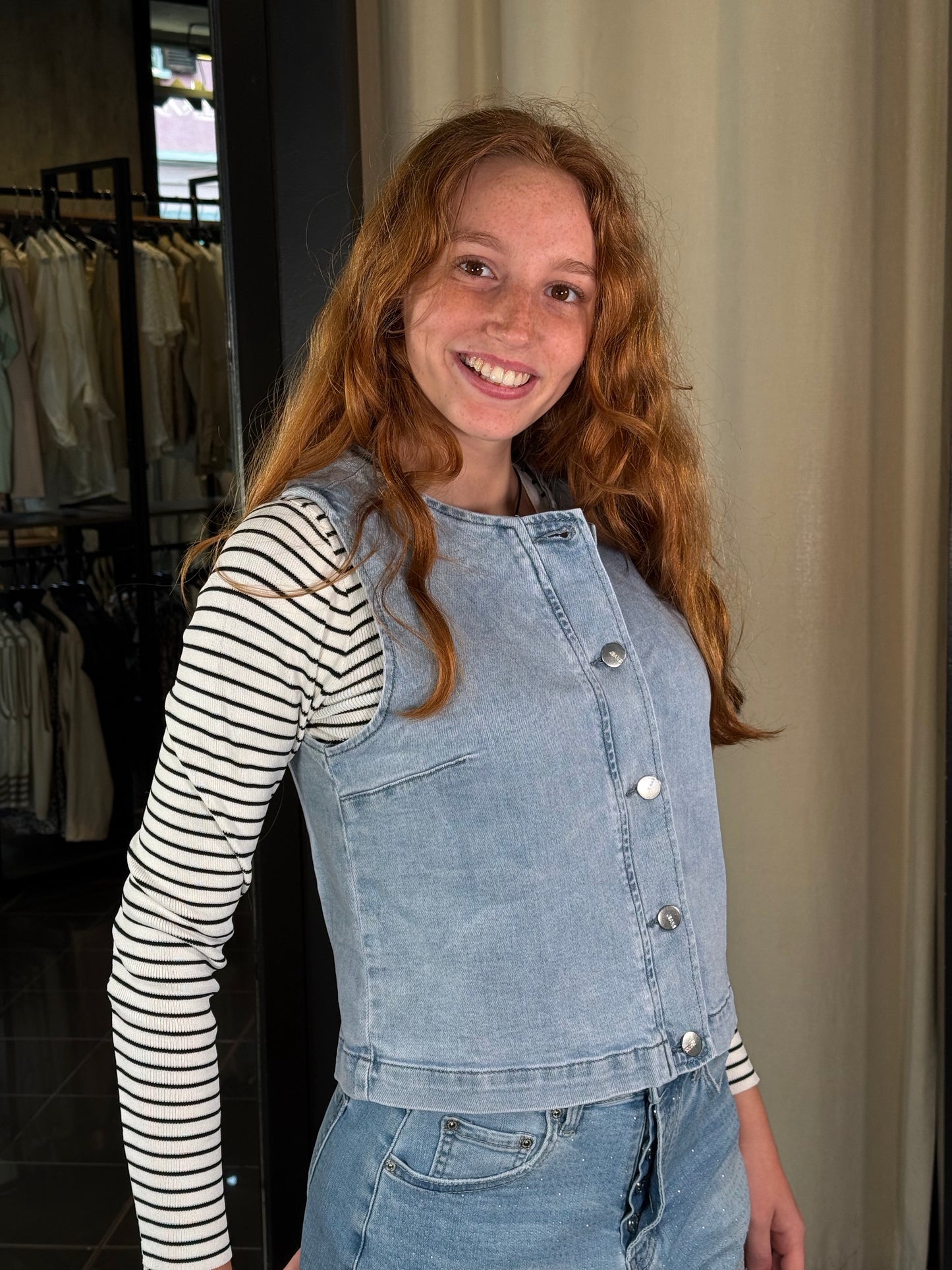 Gilet smanicato in jeans 462
