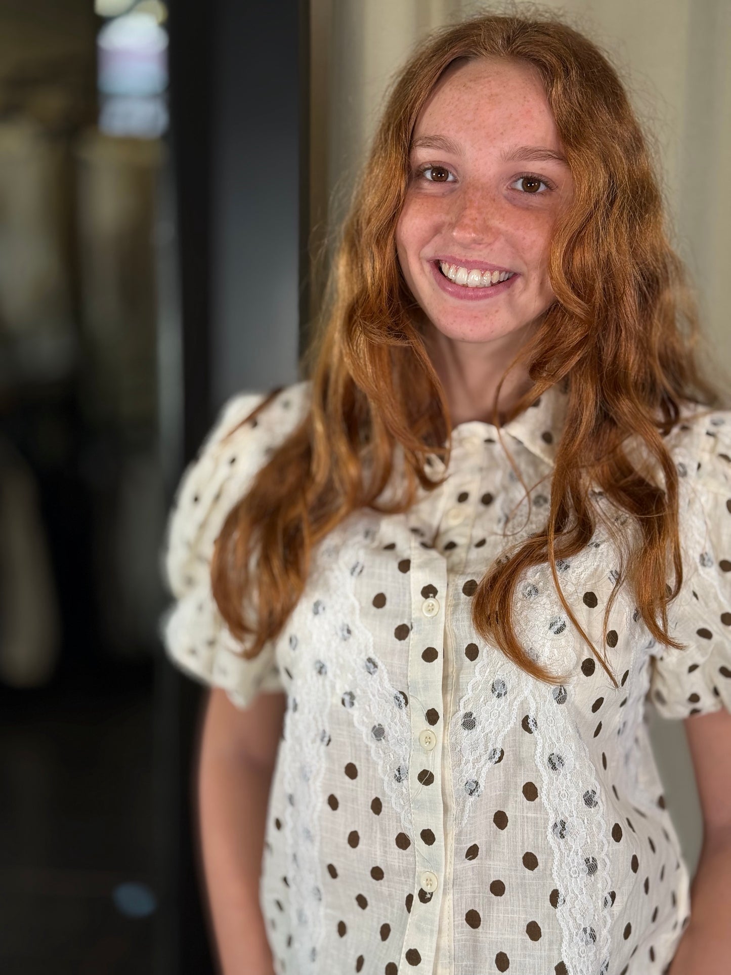 Camicia crop a pois marroni in taglia unica 459