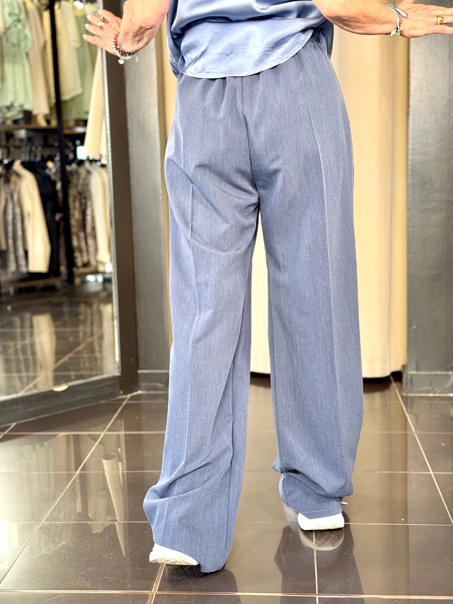 Tailleur blu jeans (blazer + pantalone) in taglia unica 224