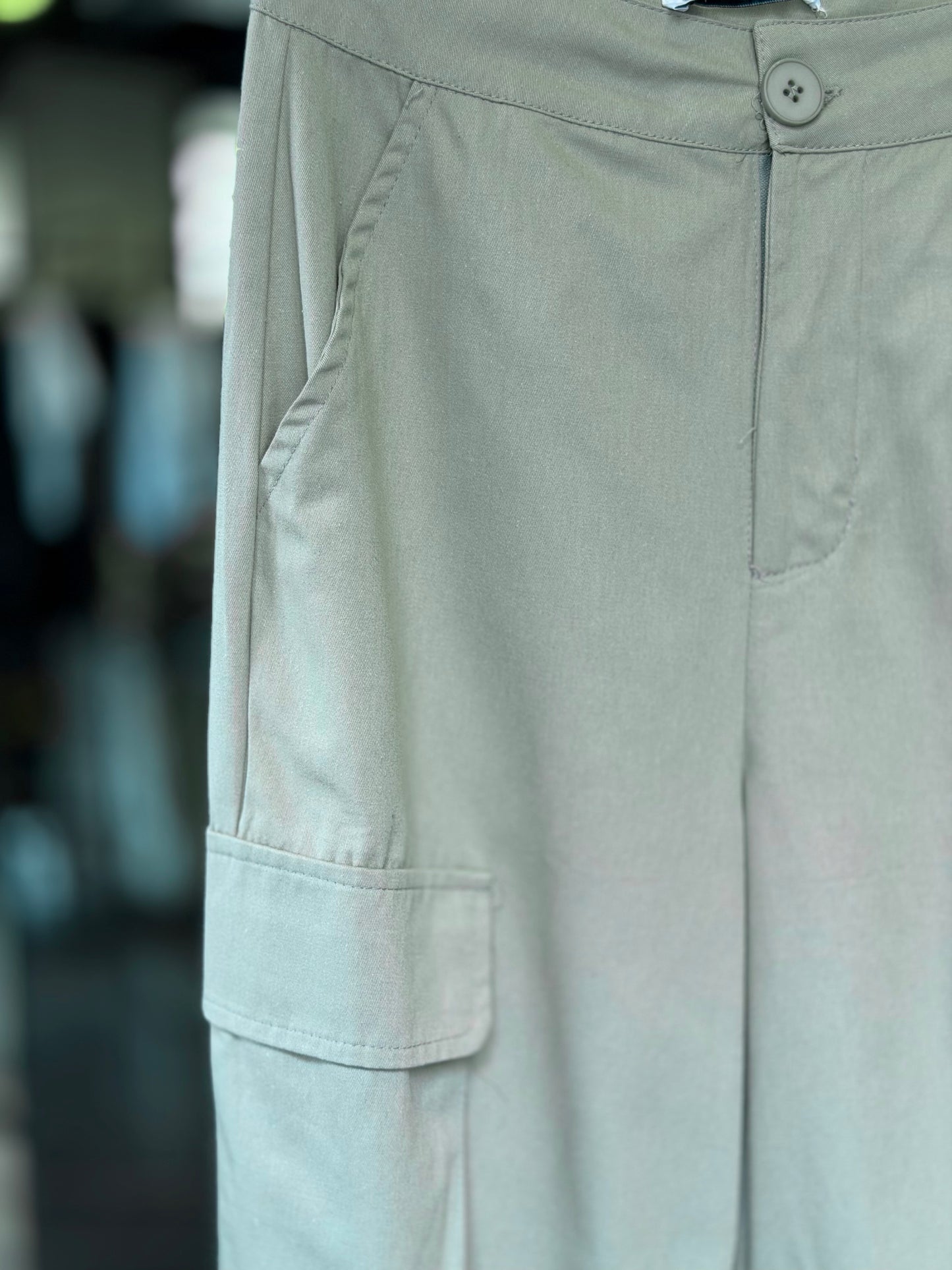 Pantalone cargo verde salvia 2467
