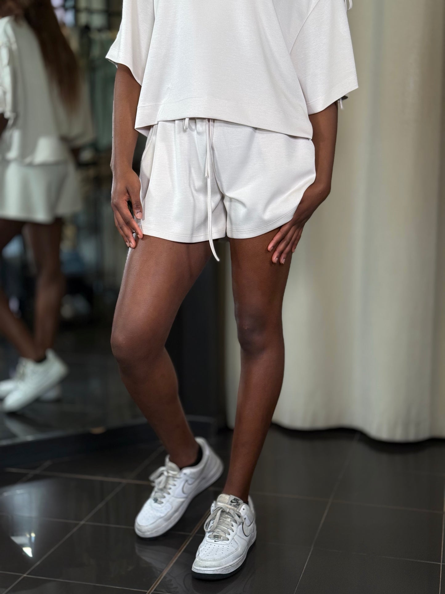 Shorts crema tuta 478
