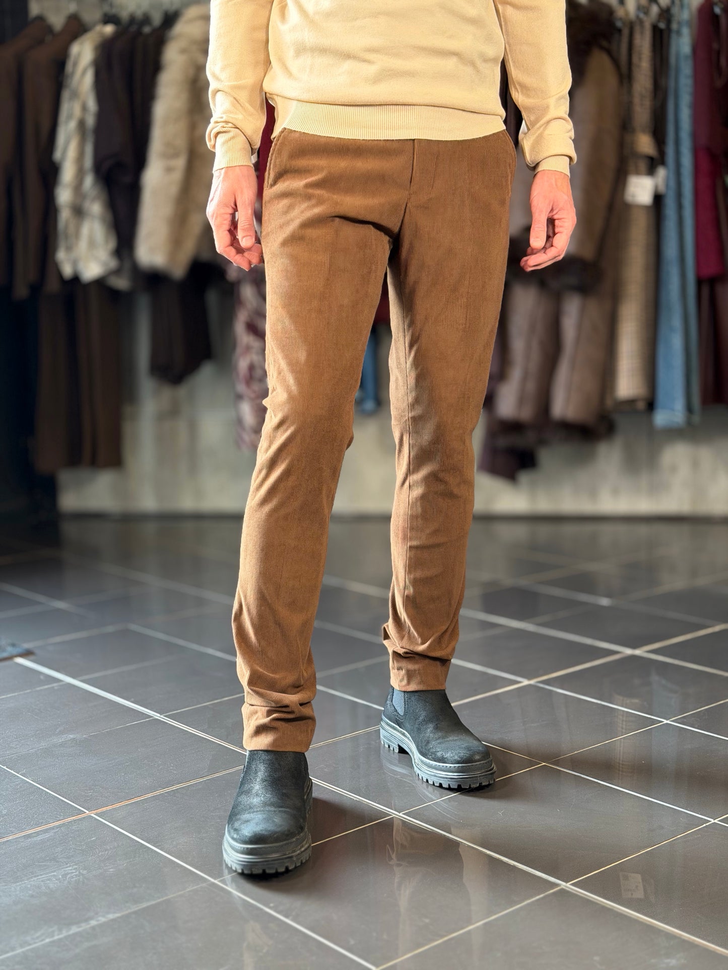 Abito (Giacca + Pantalone) effetto velluto marrone 2583