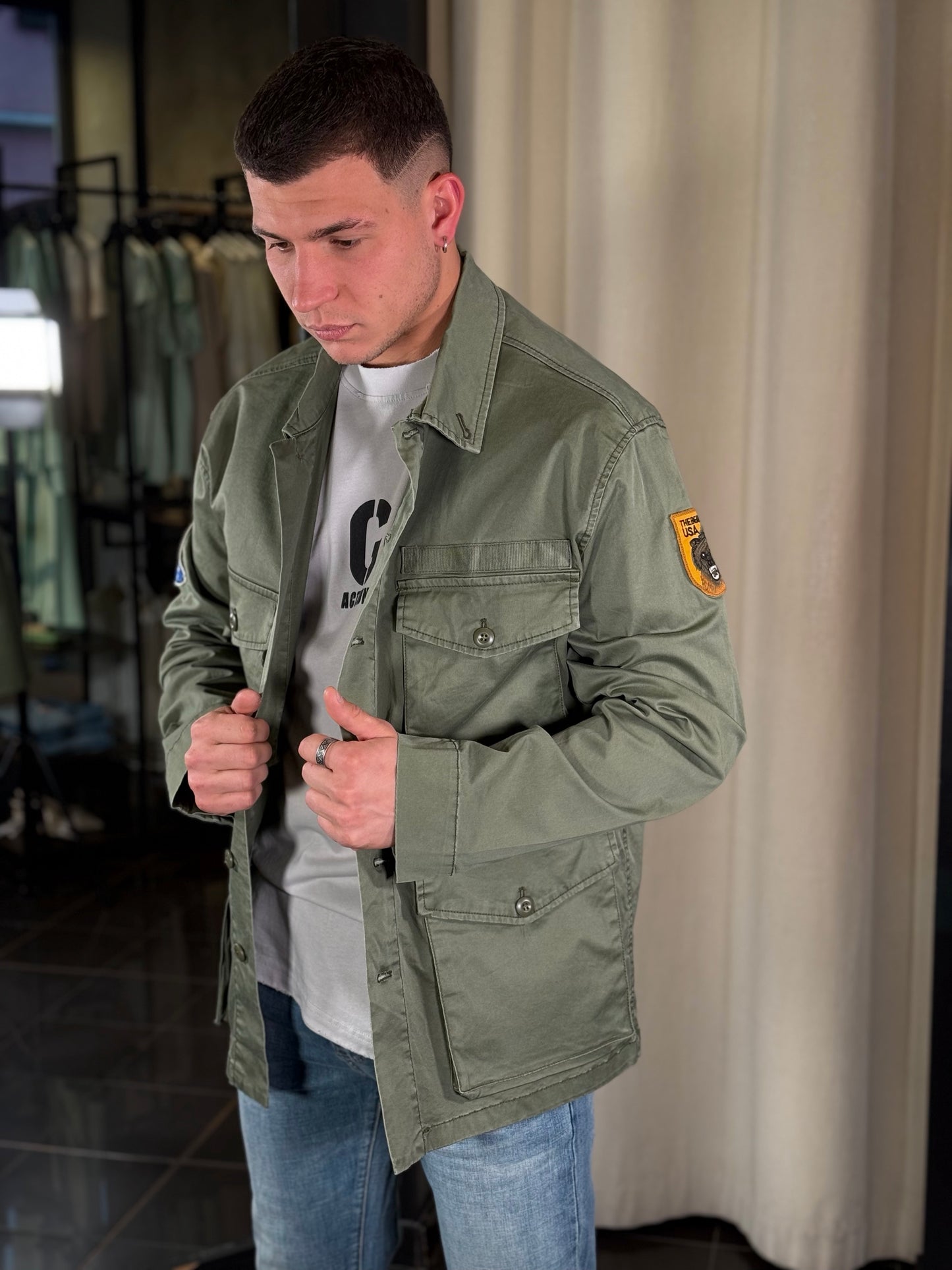 Sahariana verde militare con patch 362