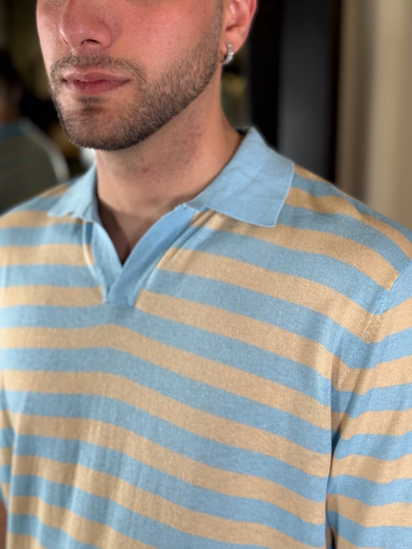 Polo in maglina a righe azzurre e beige 441