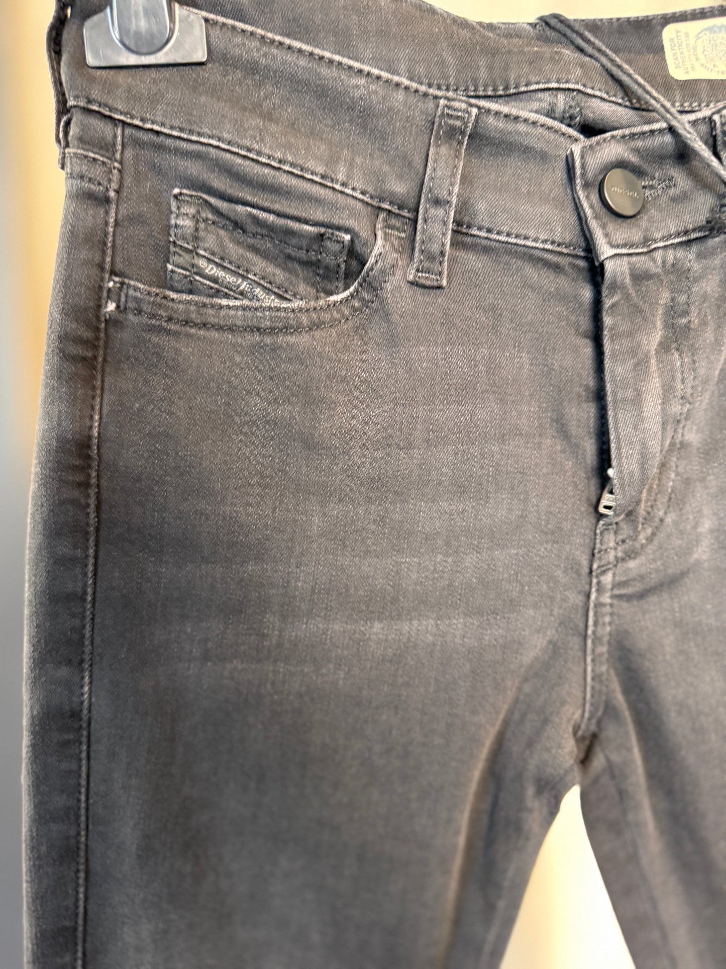 Jeans skinny nero 2669