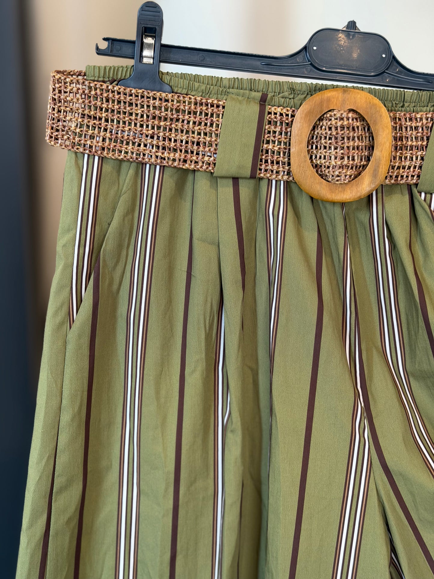 Pantalone a righe verde olio in taglia unica 2801