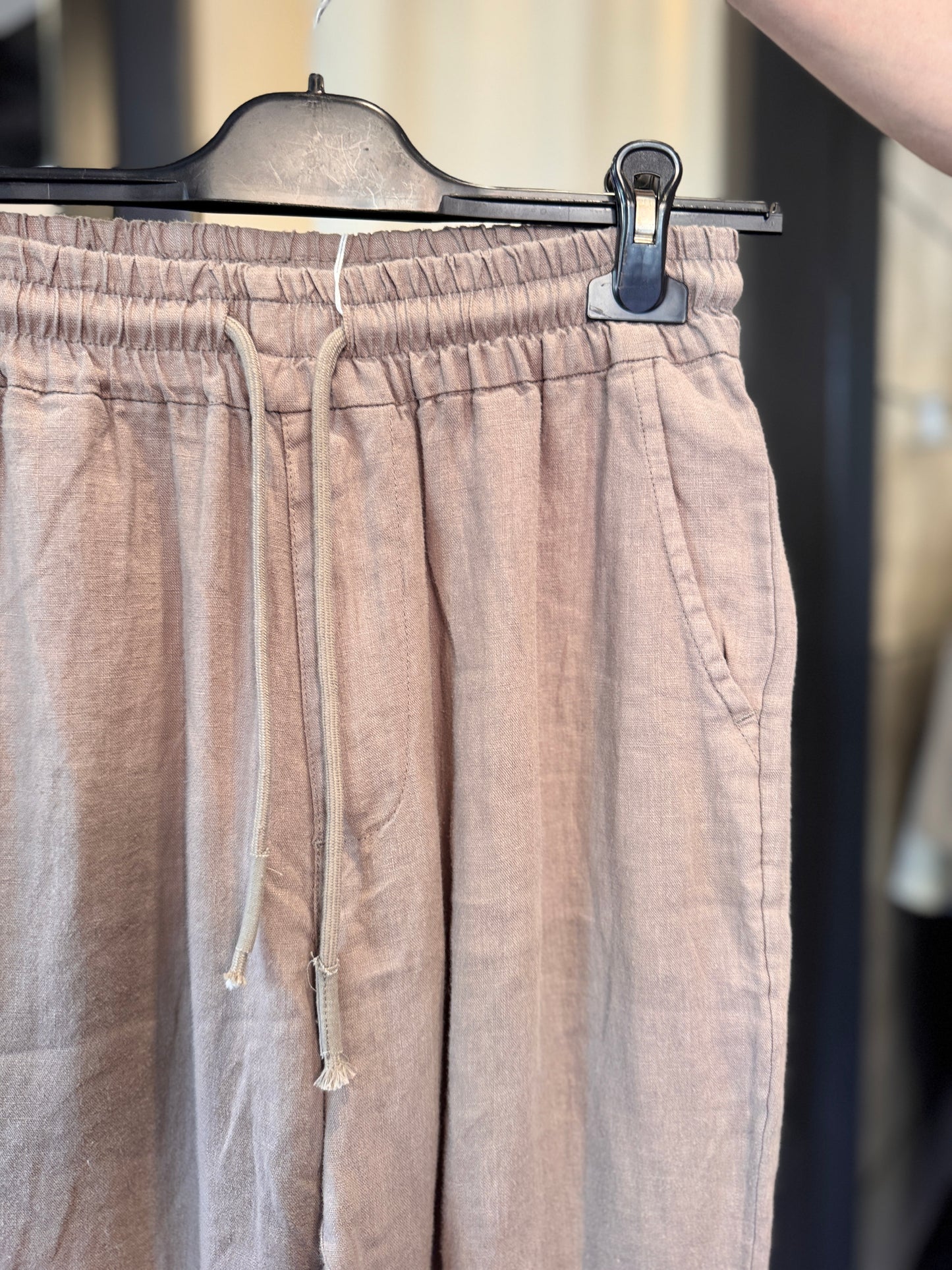 Pantalone in lino con coulisse corda 2970