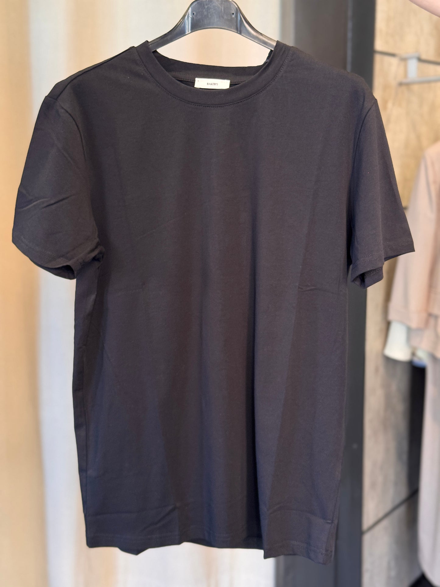 T-shirt basica nera 2979