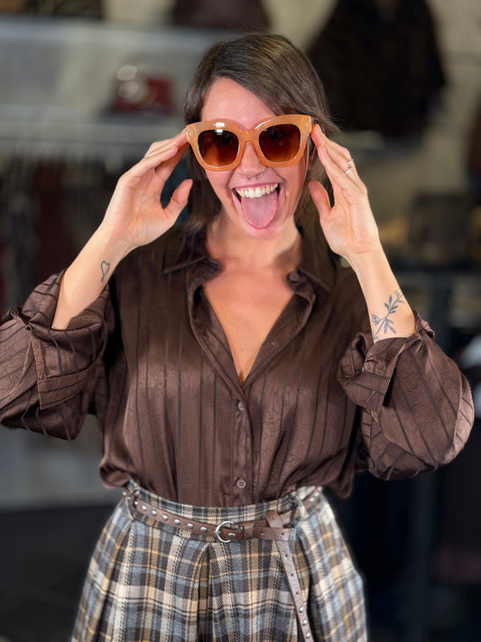 Camicia marrone in taglia unica 2441