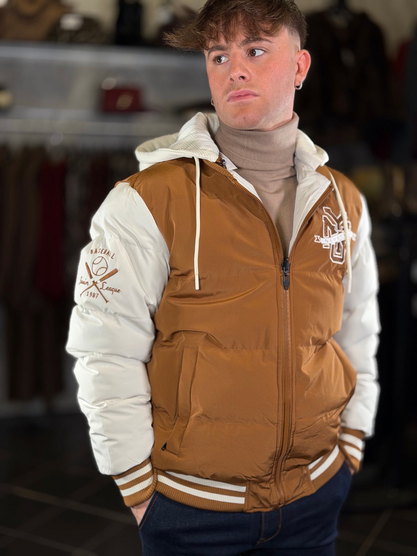 Bomber color caramello 2484