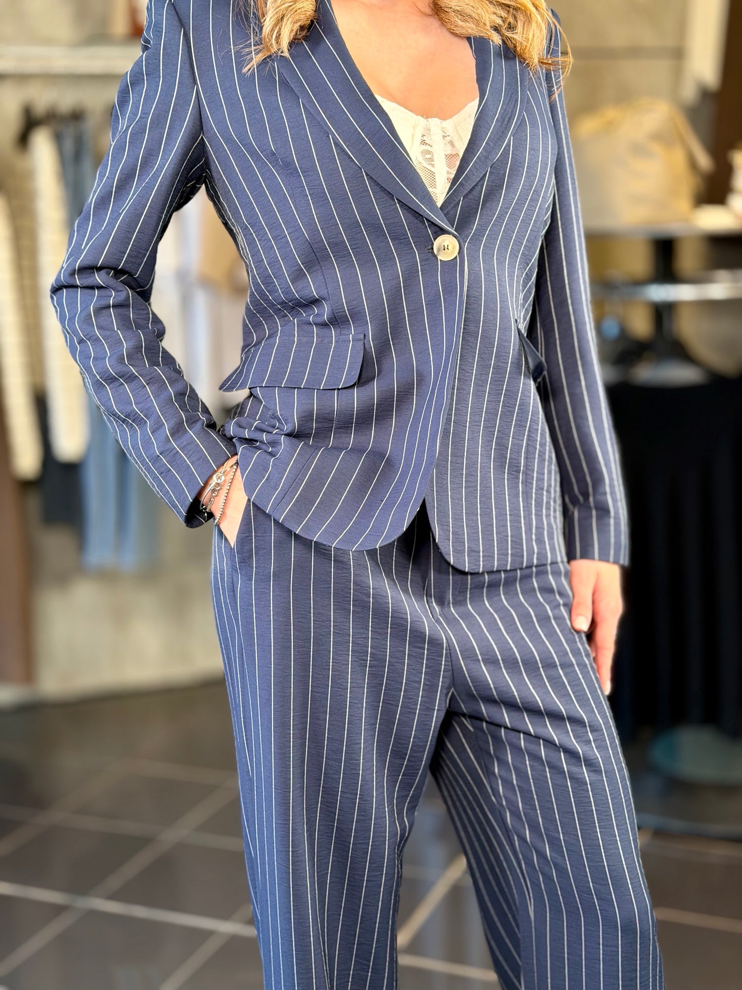 Tailleur gessato blu (giacca + pantalone) 2181