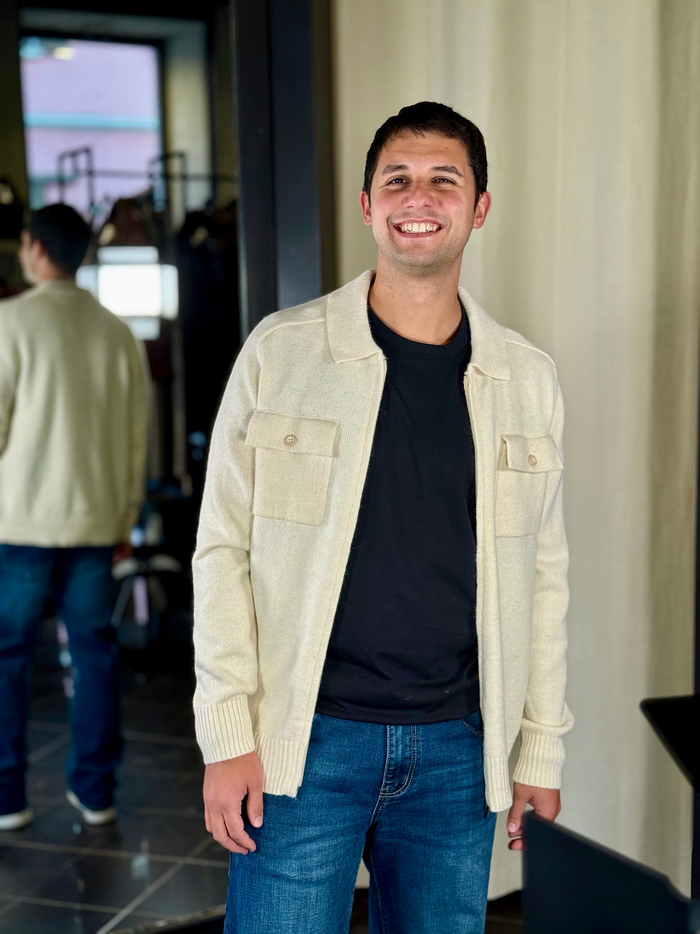 Cardigan con zip e tasche applicate panna 2327