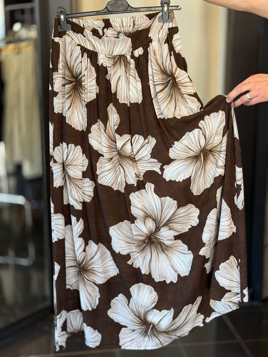 Gonna lunga marrone in fantasia fiore panna in taglia unica 2894