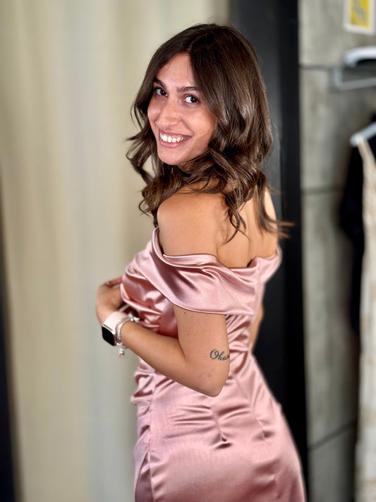 Abito corto satinato rosa in taglia unica 569