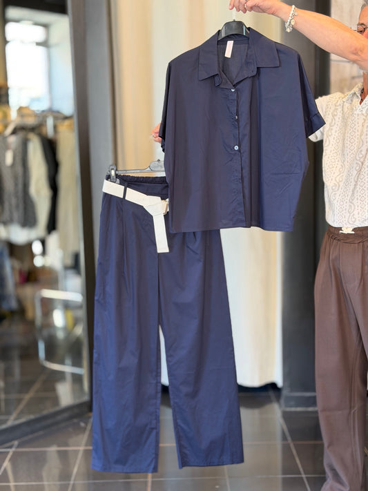 Completo (camicia + pantalone) blu in taglia unica 2895