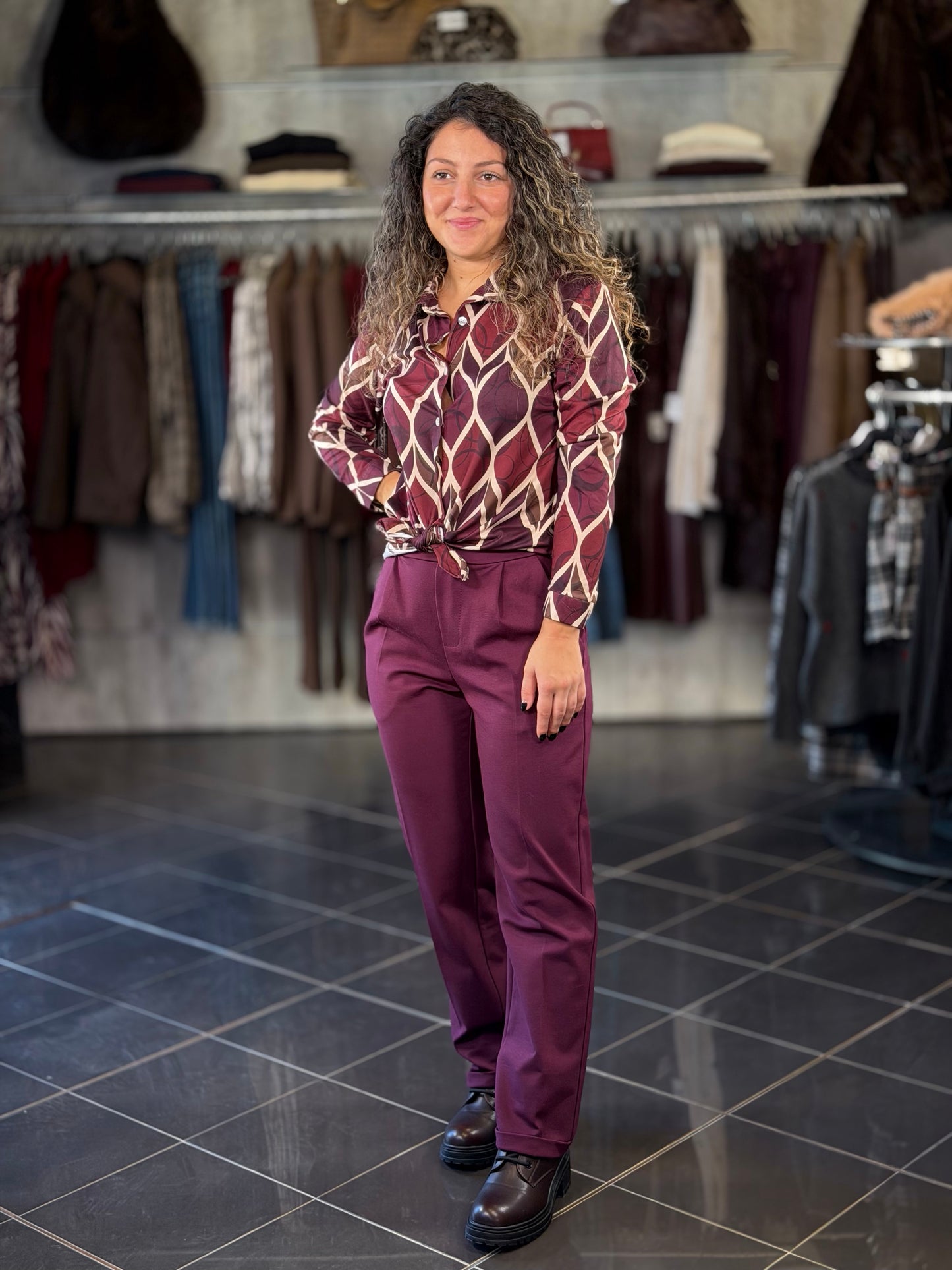 Camicia in fantasia bordeaux in taglia unica 2413