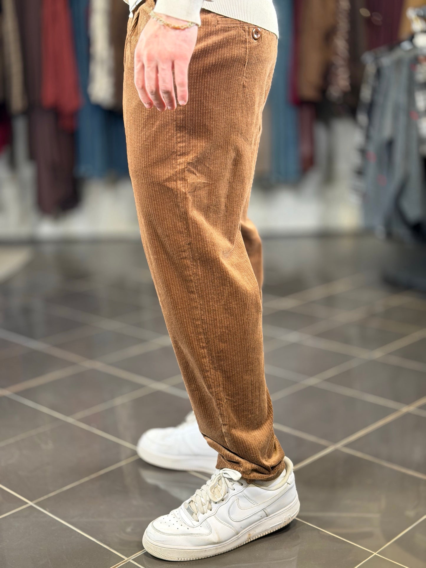 Pantalone velluto a coste marrone 2495