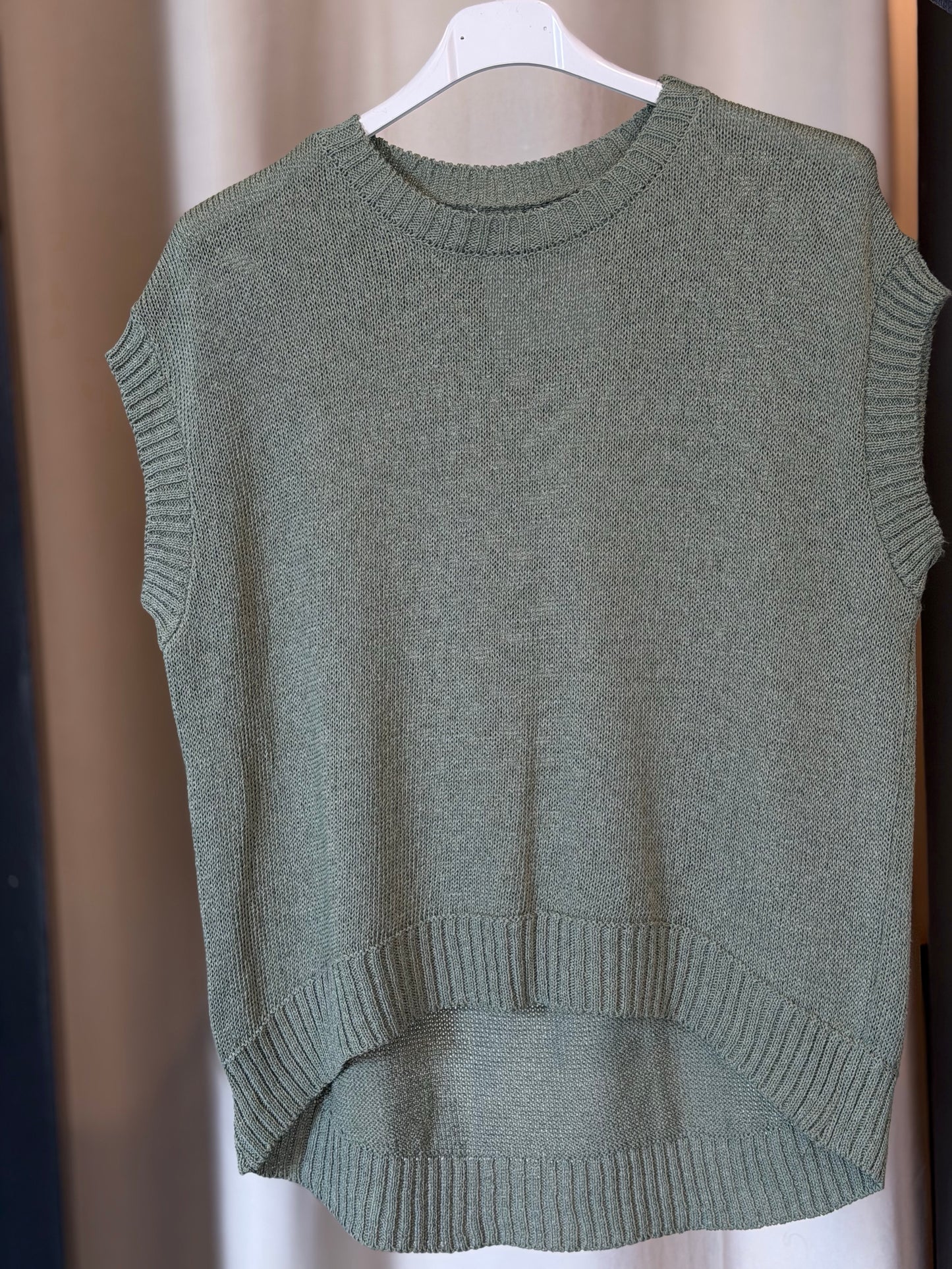 Gilet in maglia verde militare in taglia unica 2547