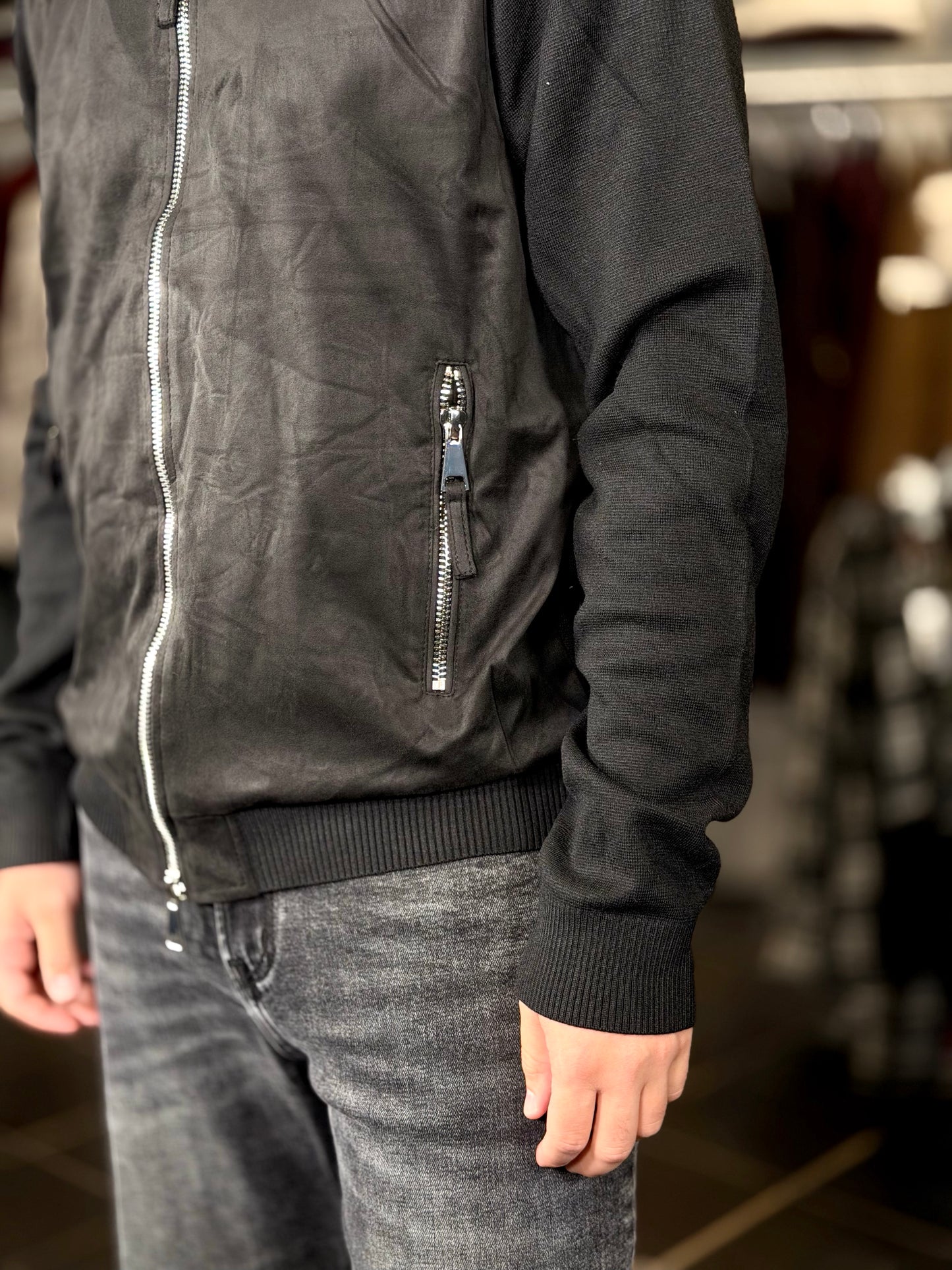 Cardigan nero con zip effetto suede 2310